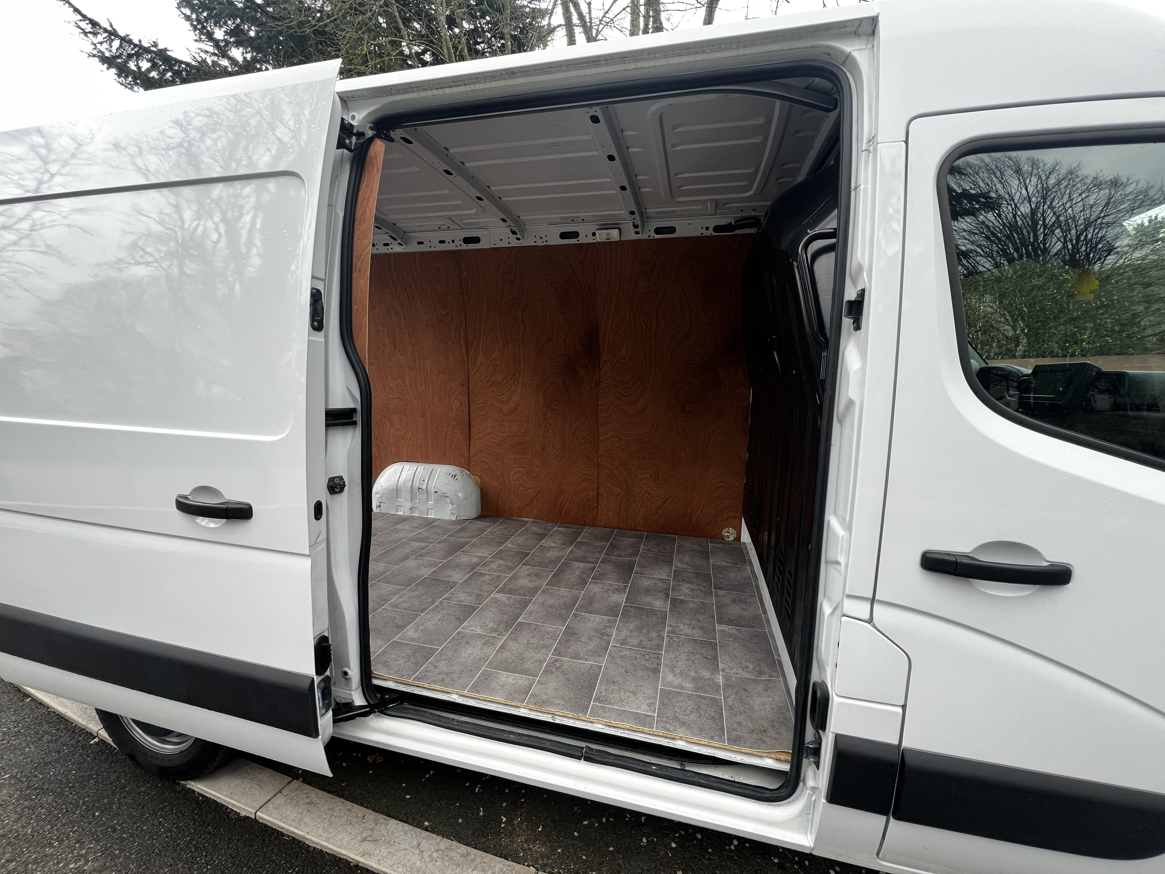 Renault Master 2,3l diesel DCI 3,5T grand confort avec Apple CarPlay