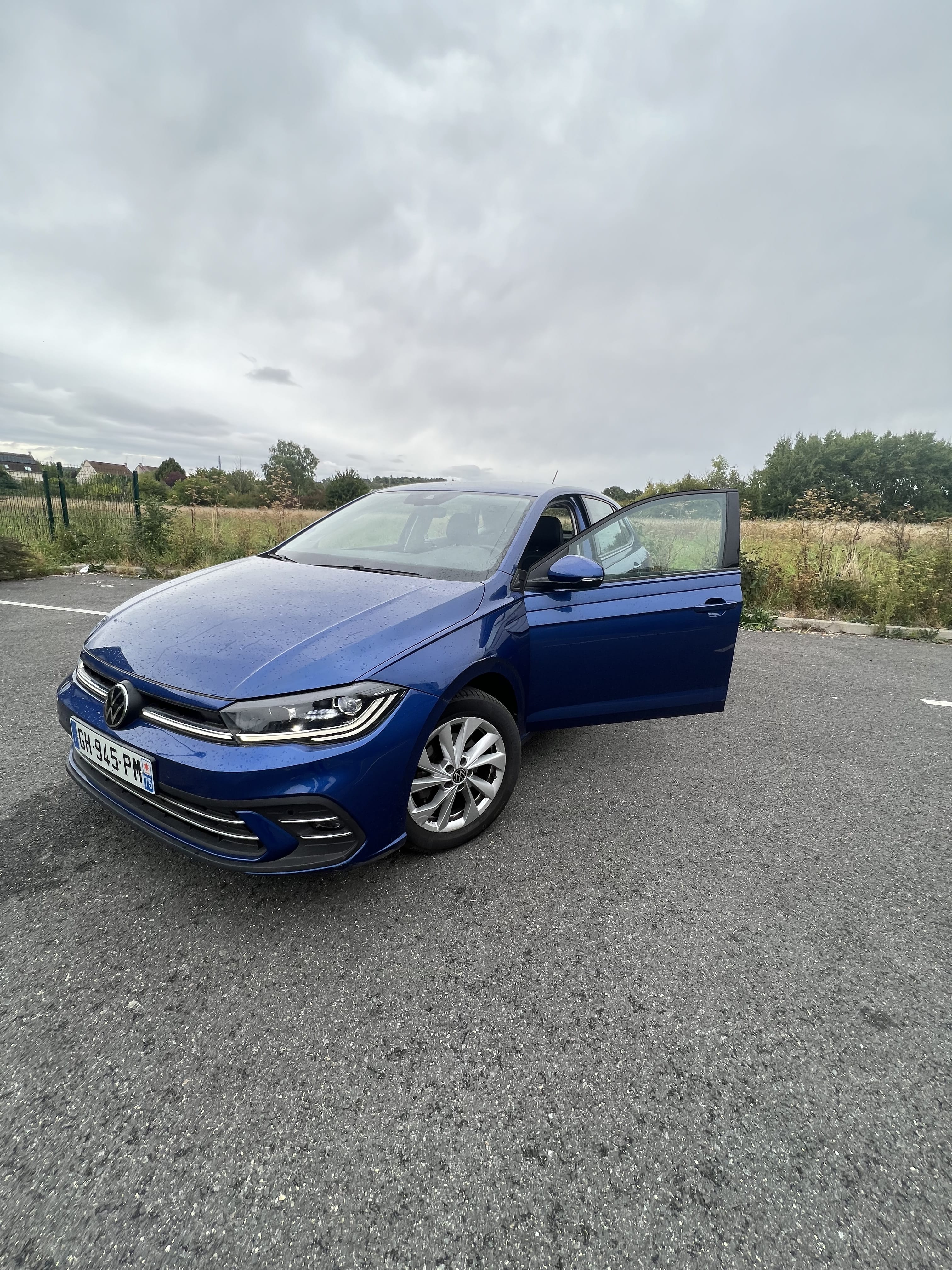 Volkswagen Polo, 2022, Essence 95, automatique
