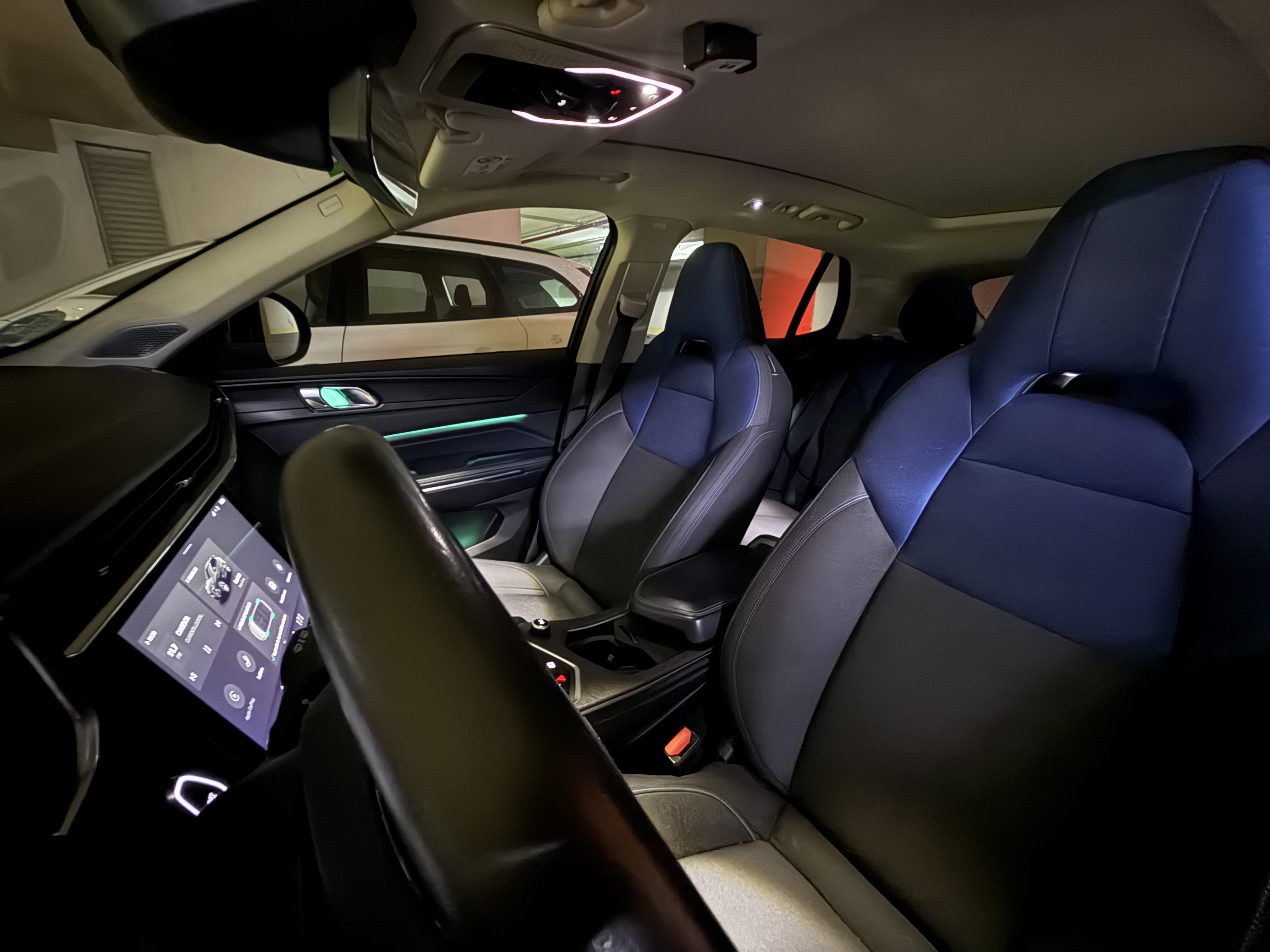 Lynk & Co 01 con Control de velocidad