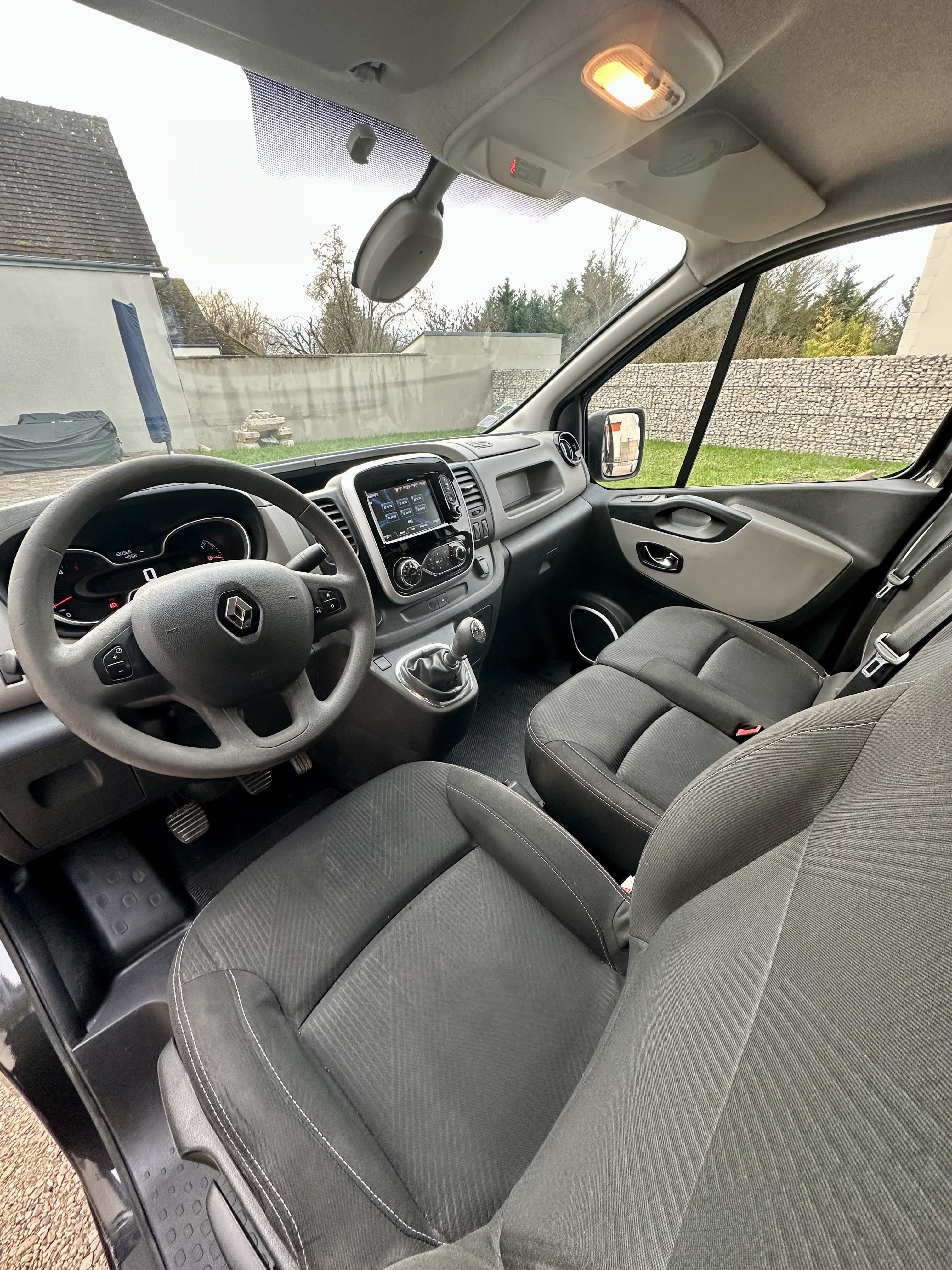 Renault Trafic avec Entrée audio / iPod