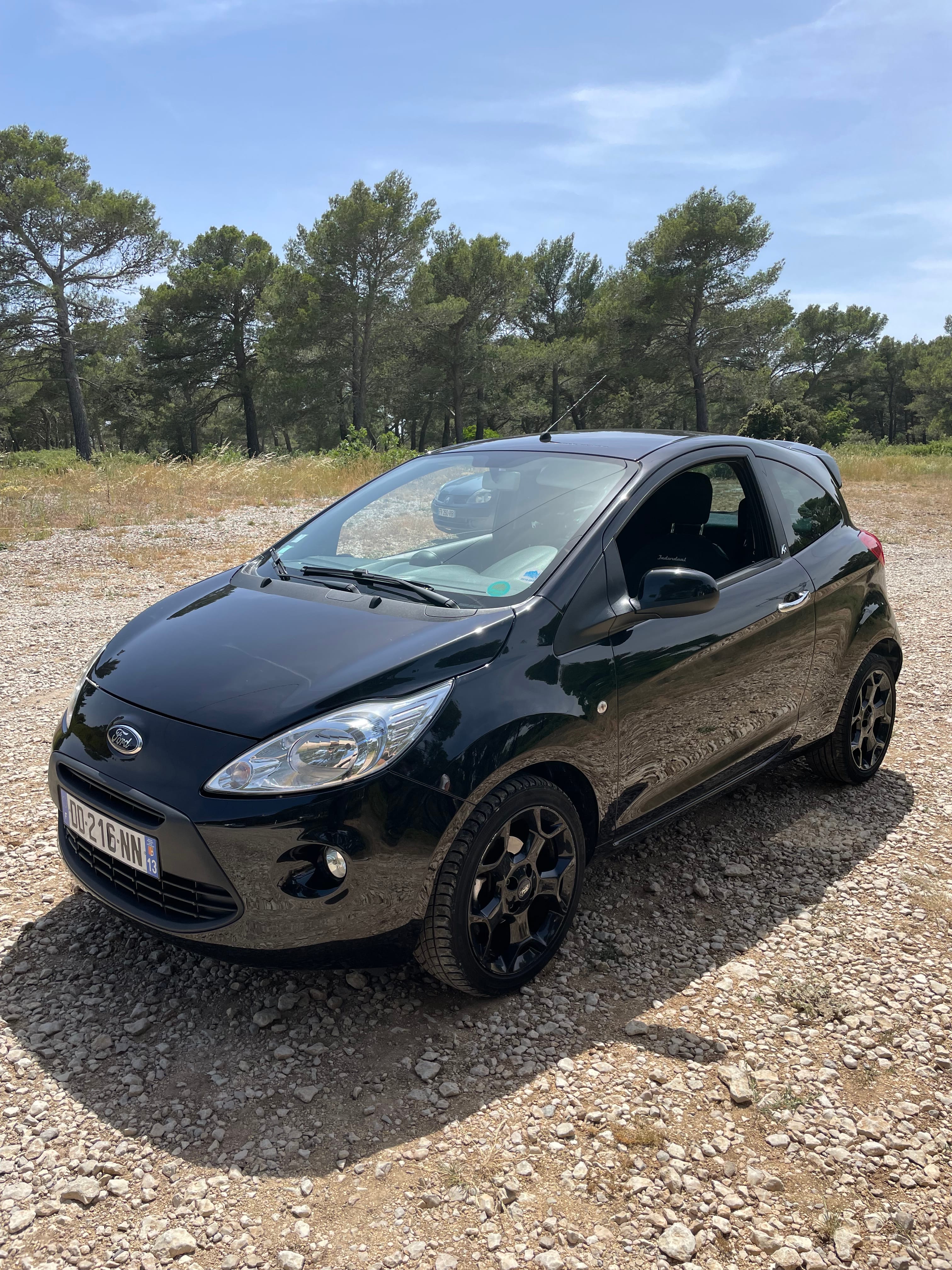 Ford Ka, 2014, Essence 98
