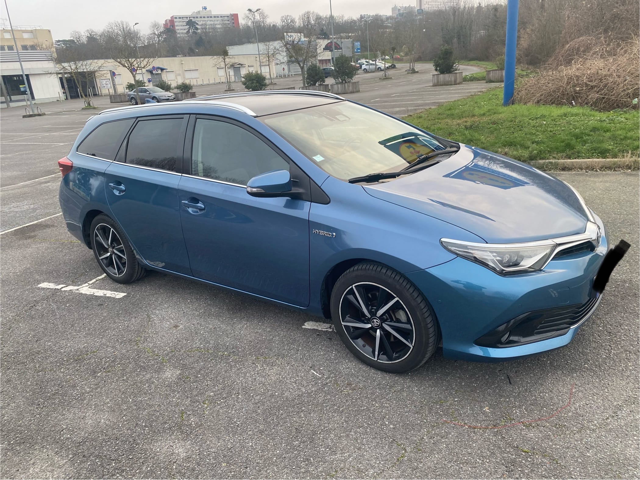 Toyota Auris Touring Sports avec Climatisation