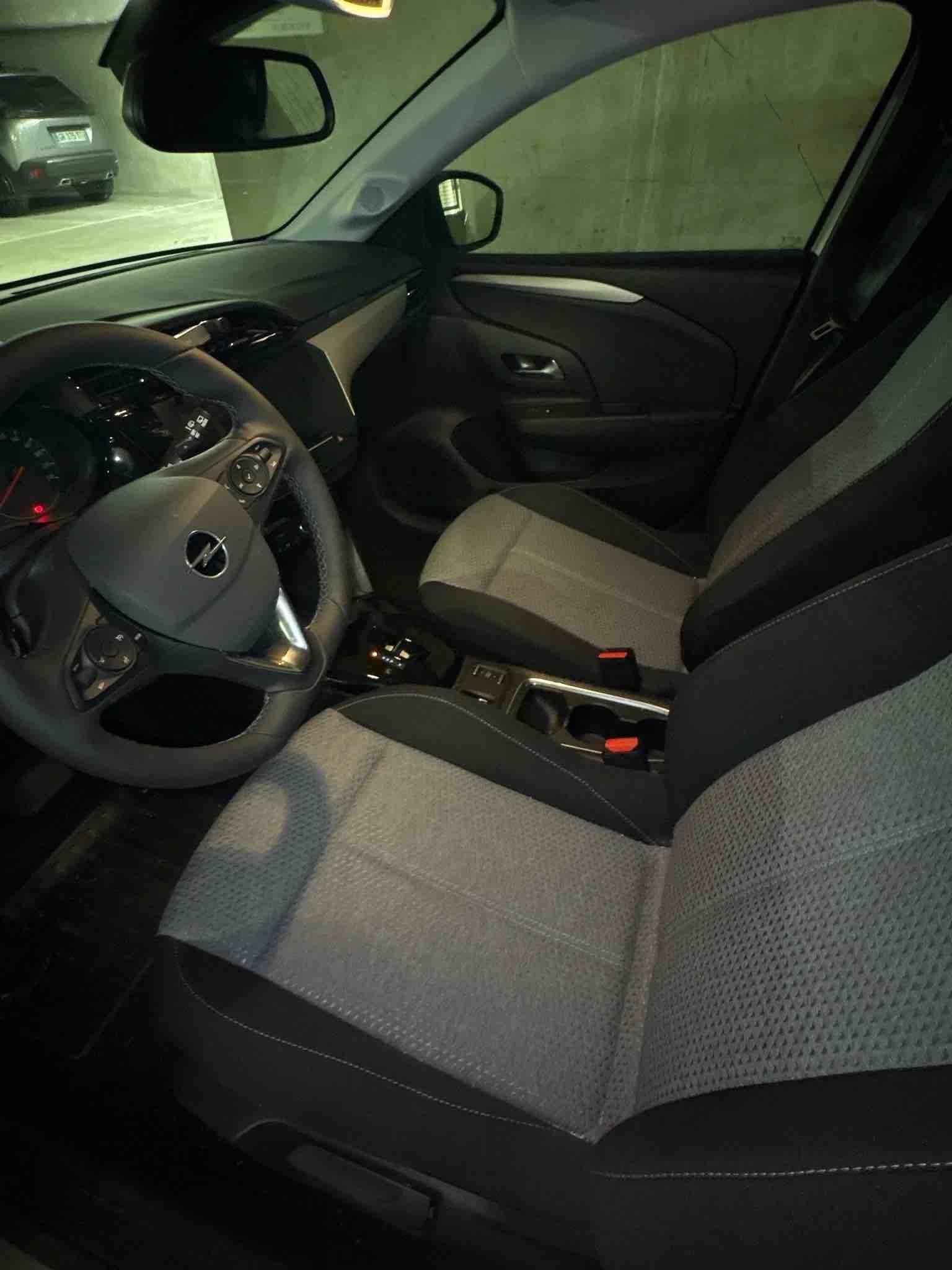 Opel Corsa avec Audio Bluetooth