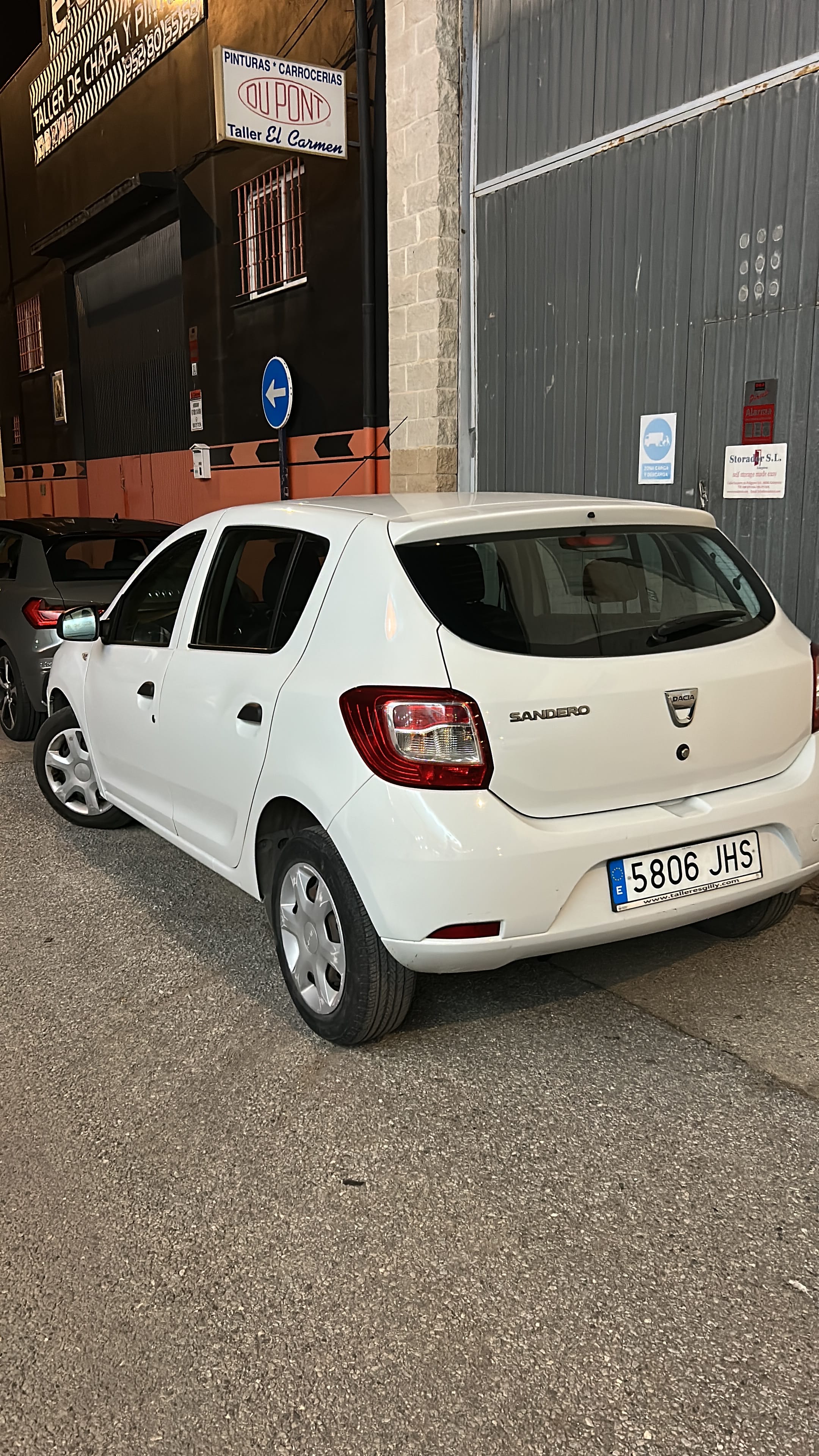 Dacia Sandero con Aire acondicionado