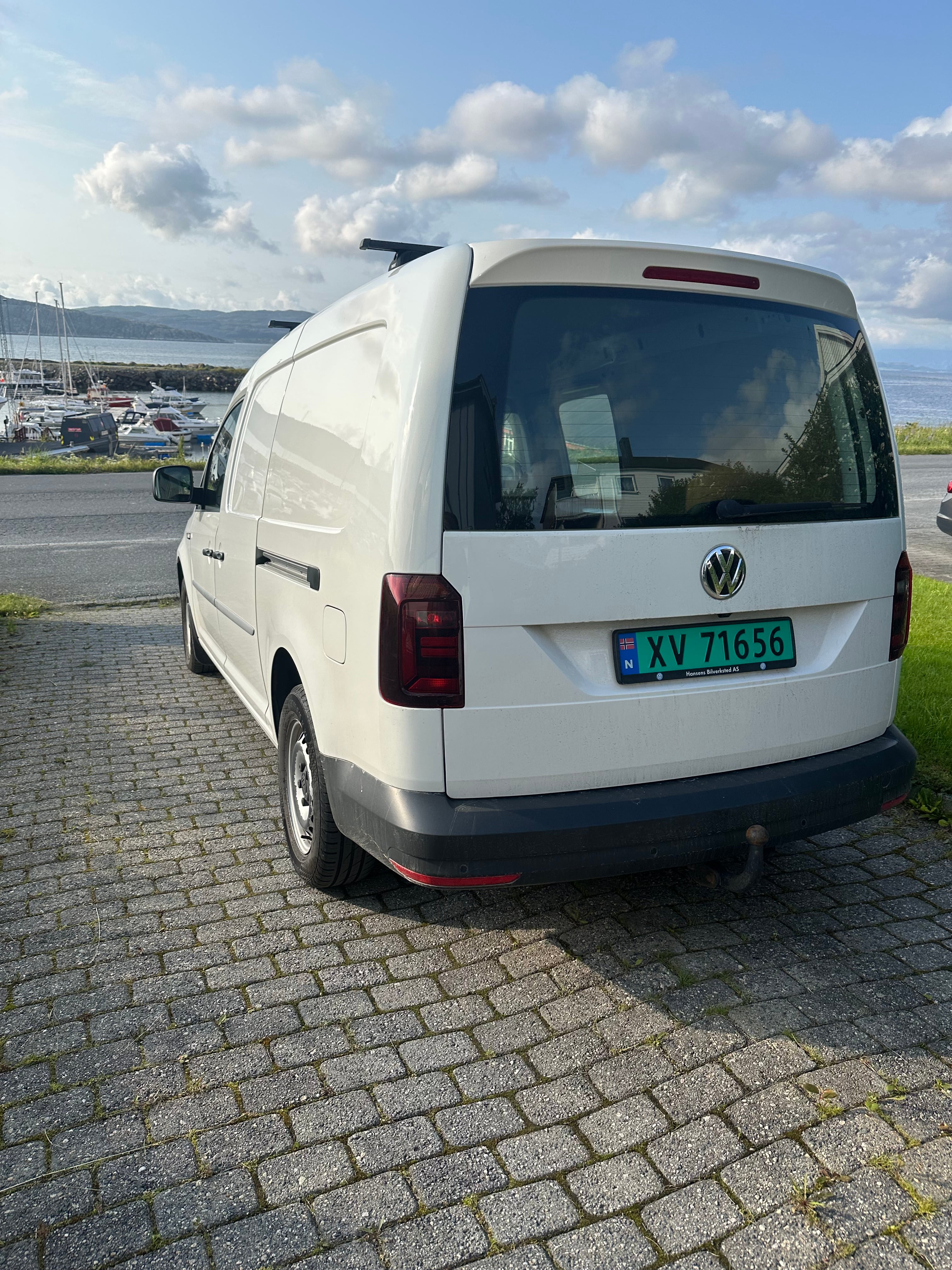 Volkswagen Caddy Maxi med Ryggekamera