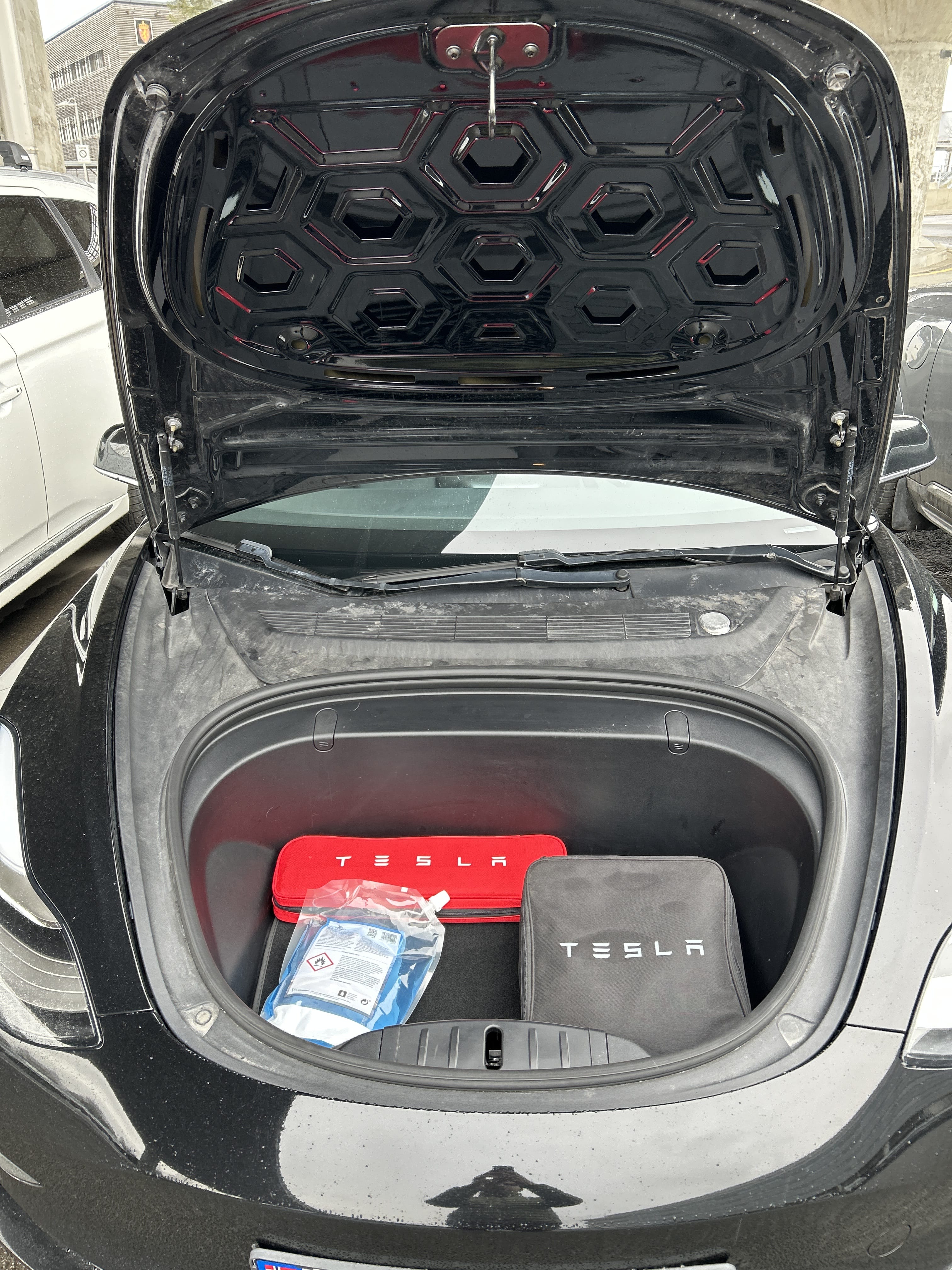 Tesla Model 3 Long Range med Cruisekontroll