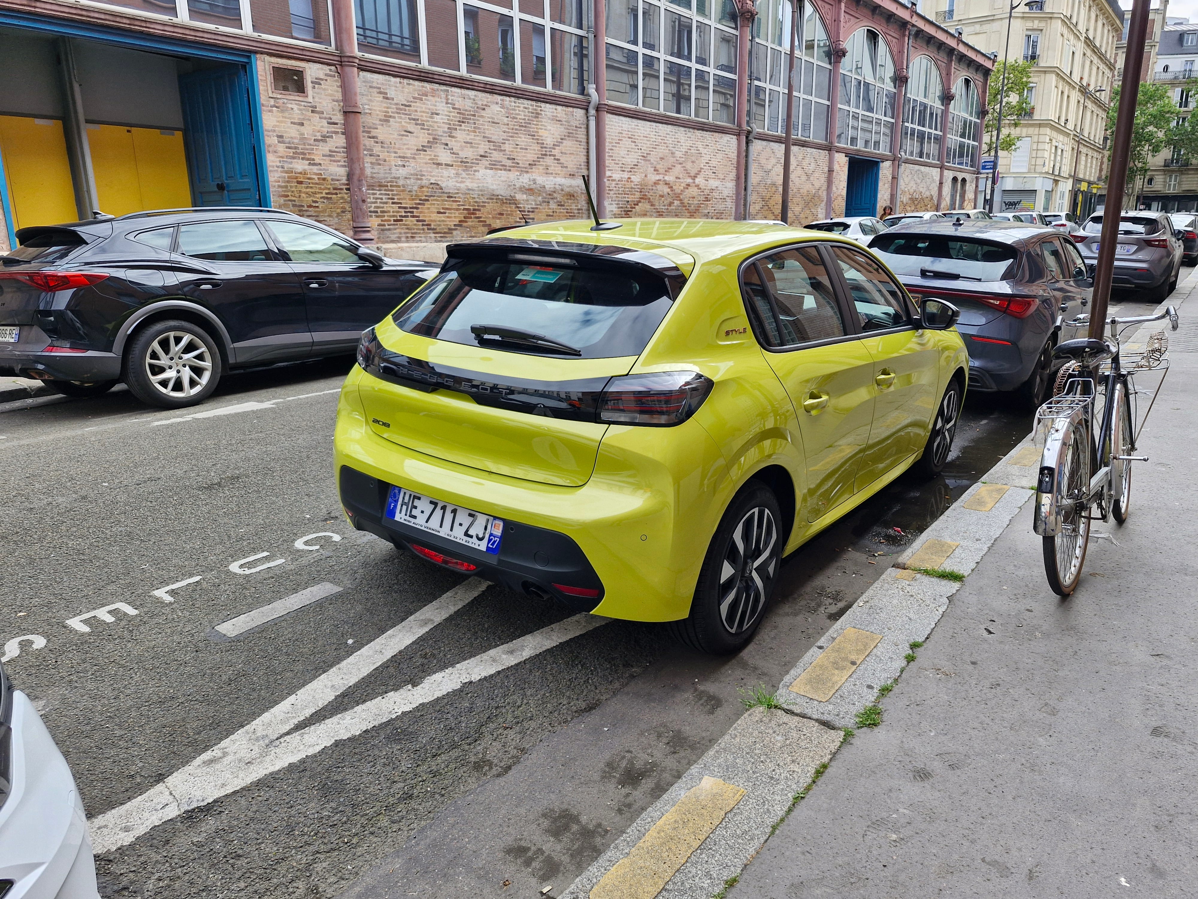 Peugeot 208 avec Caméra de recul