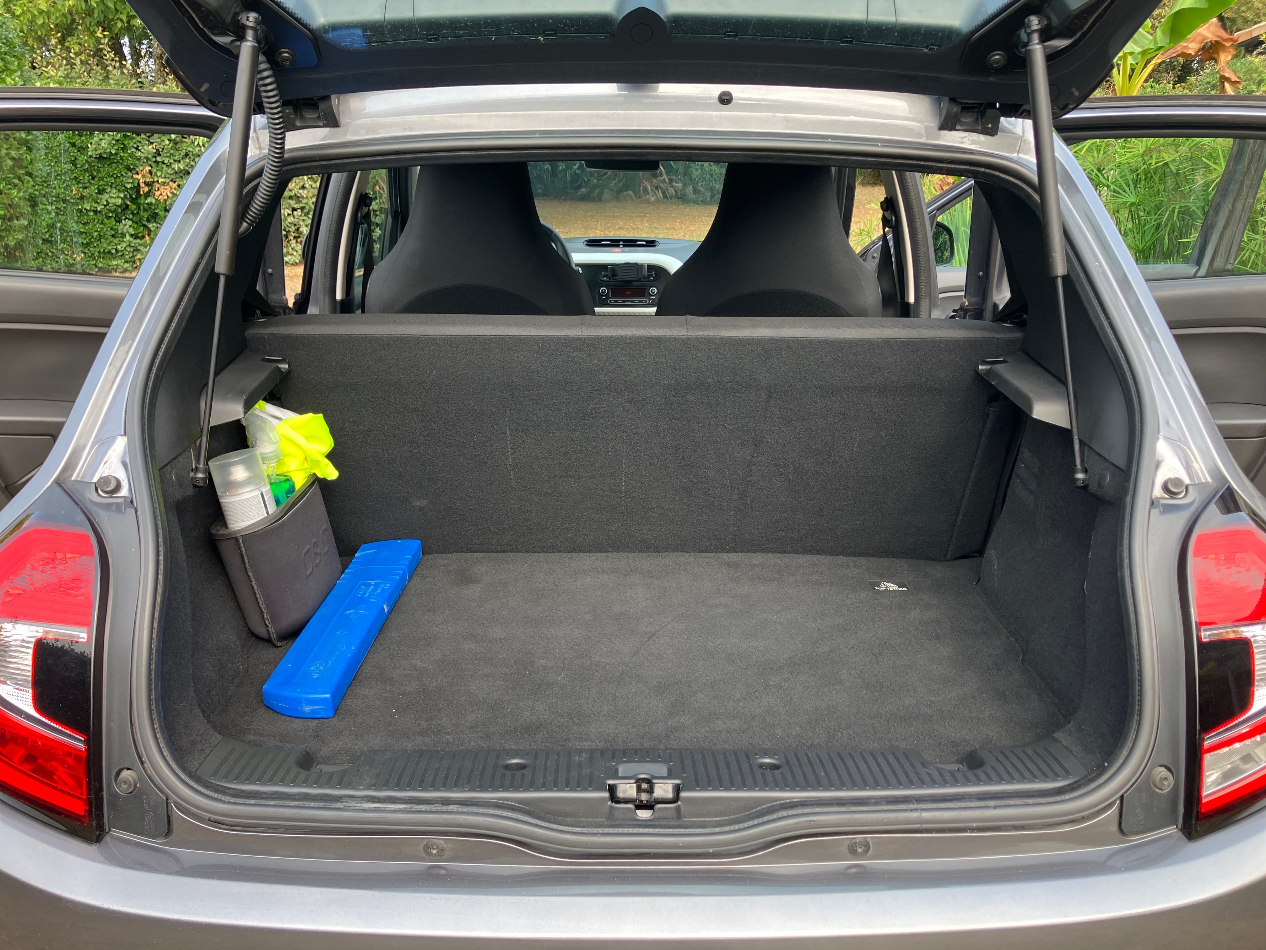 Renault Twingo III avec Entrée audio / iPod