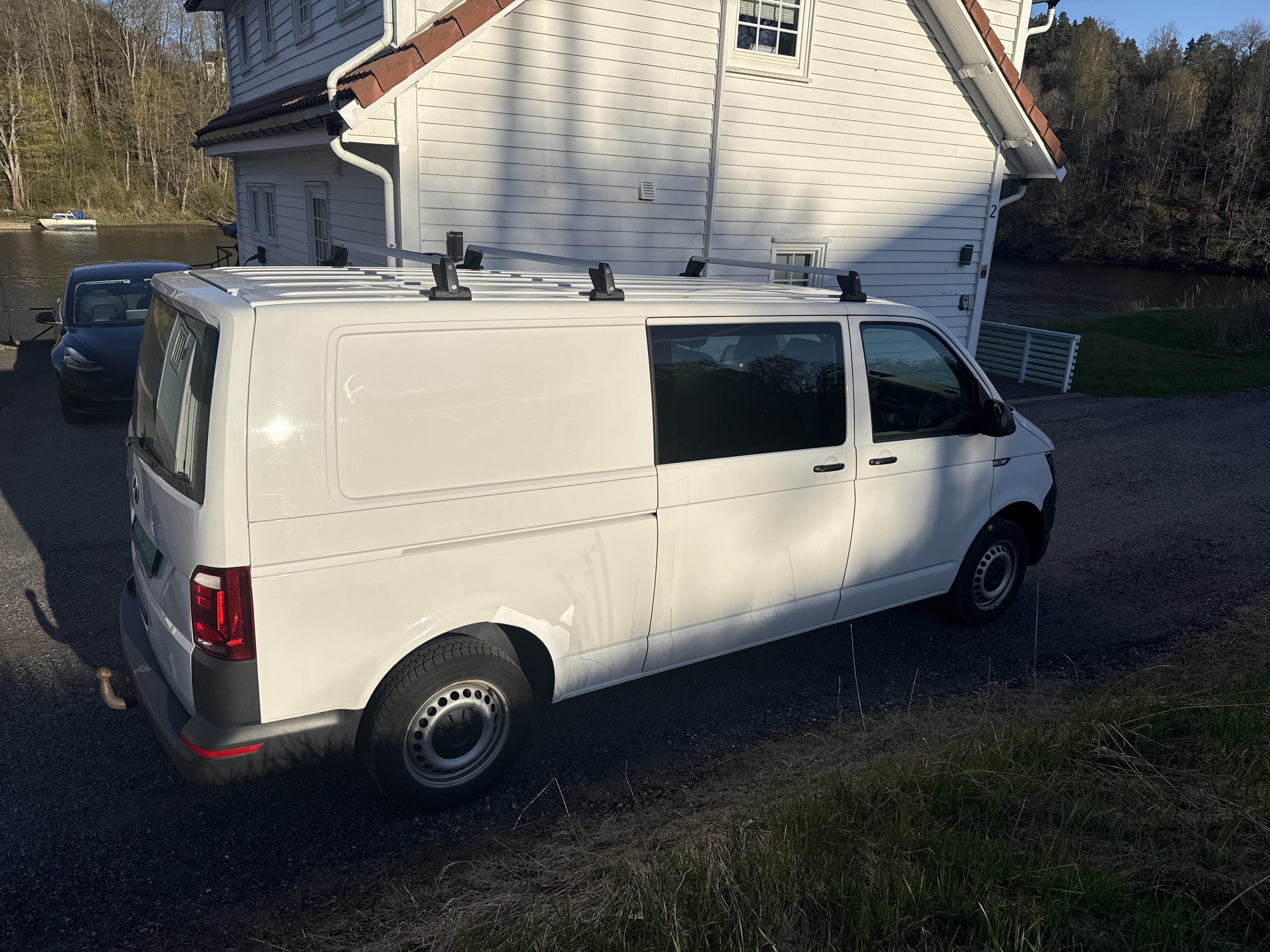 Volkswagen Transporter med Tilhengerfeste