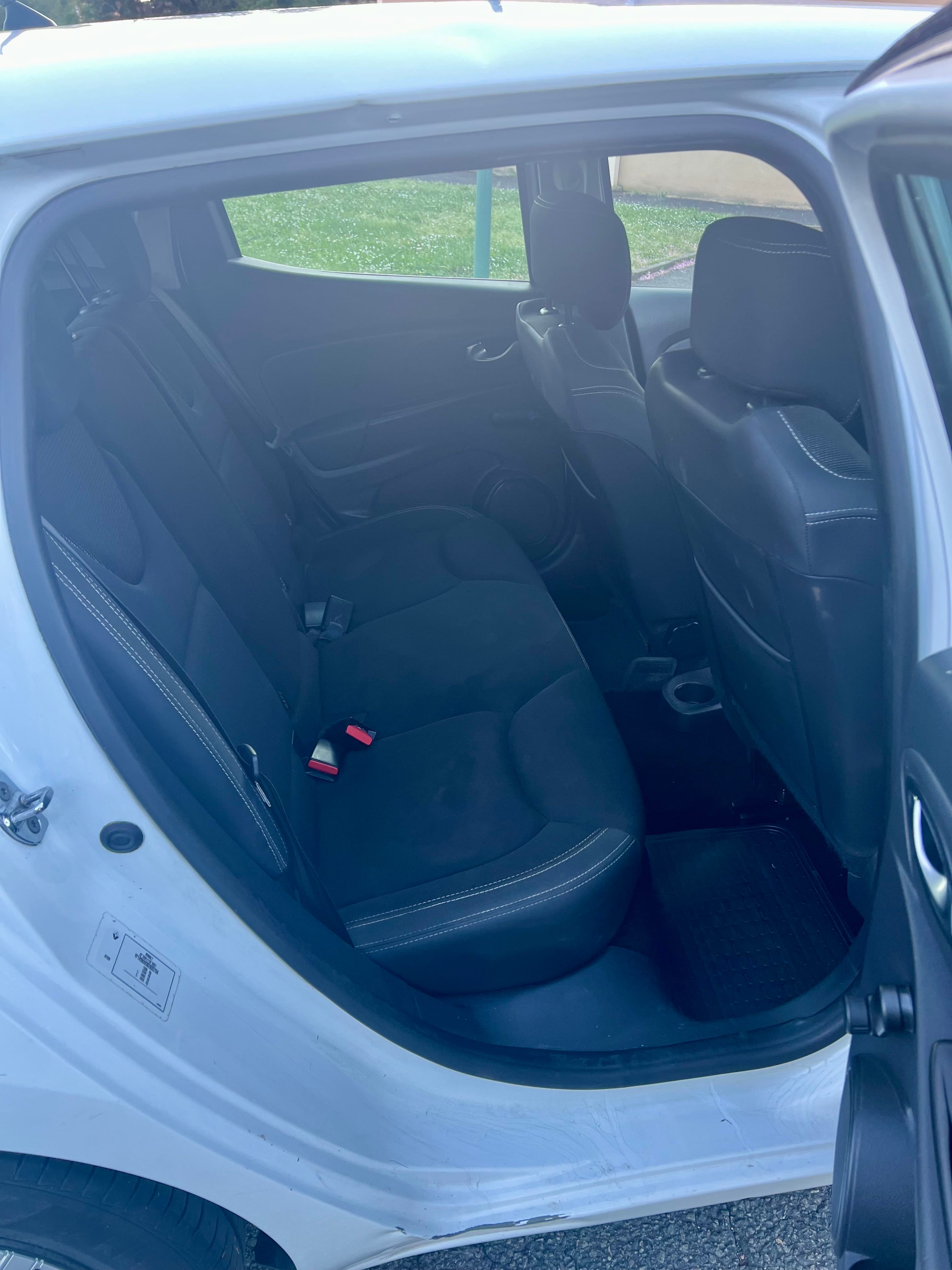 Renault Clio avec Port USB