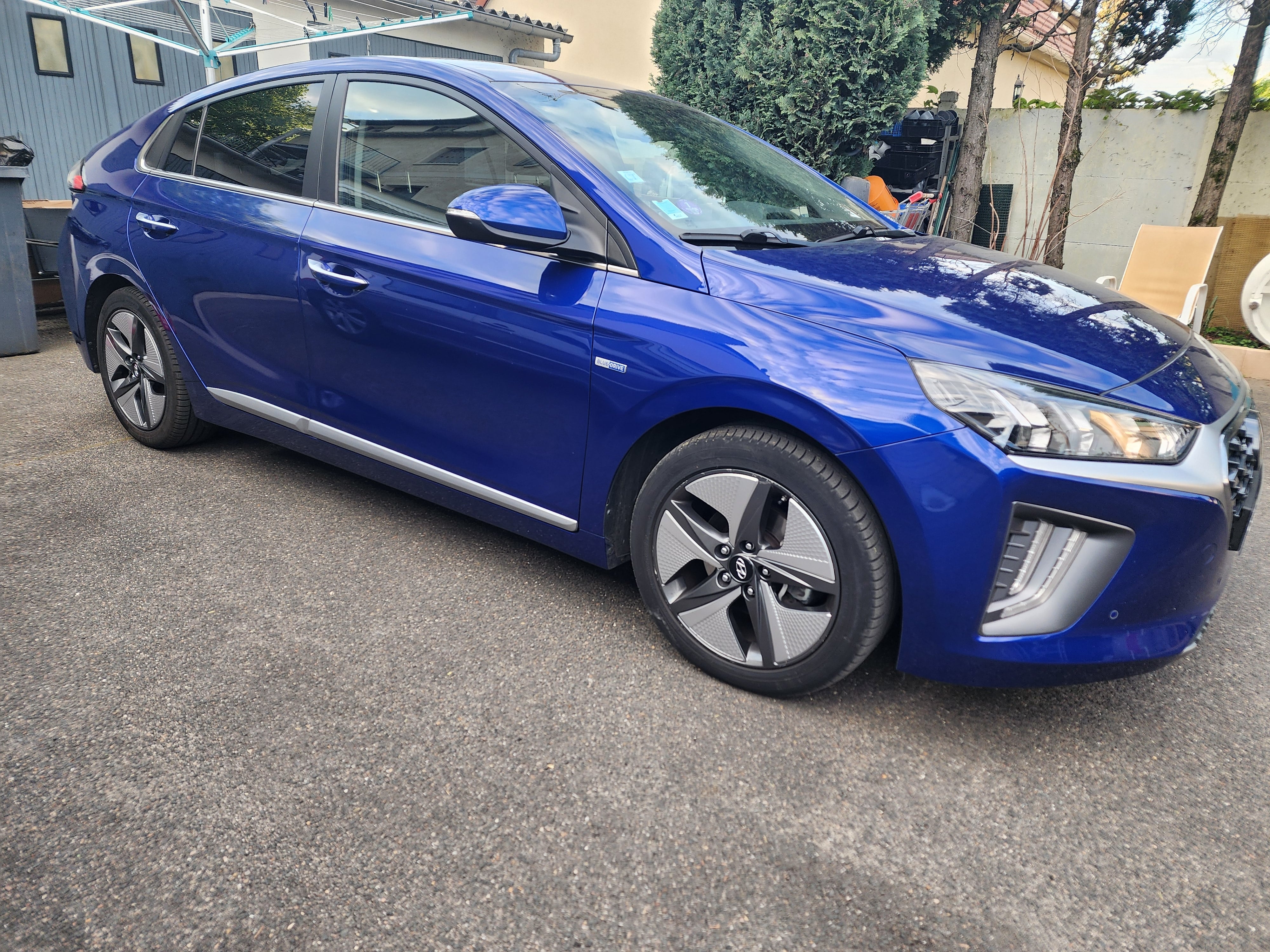 Hyundai Ioniq avec Climatisation