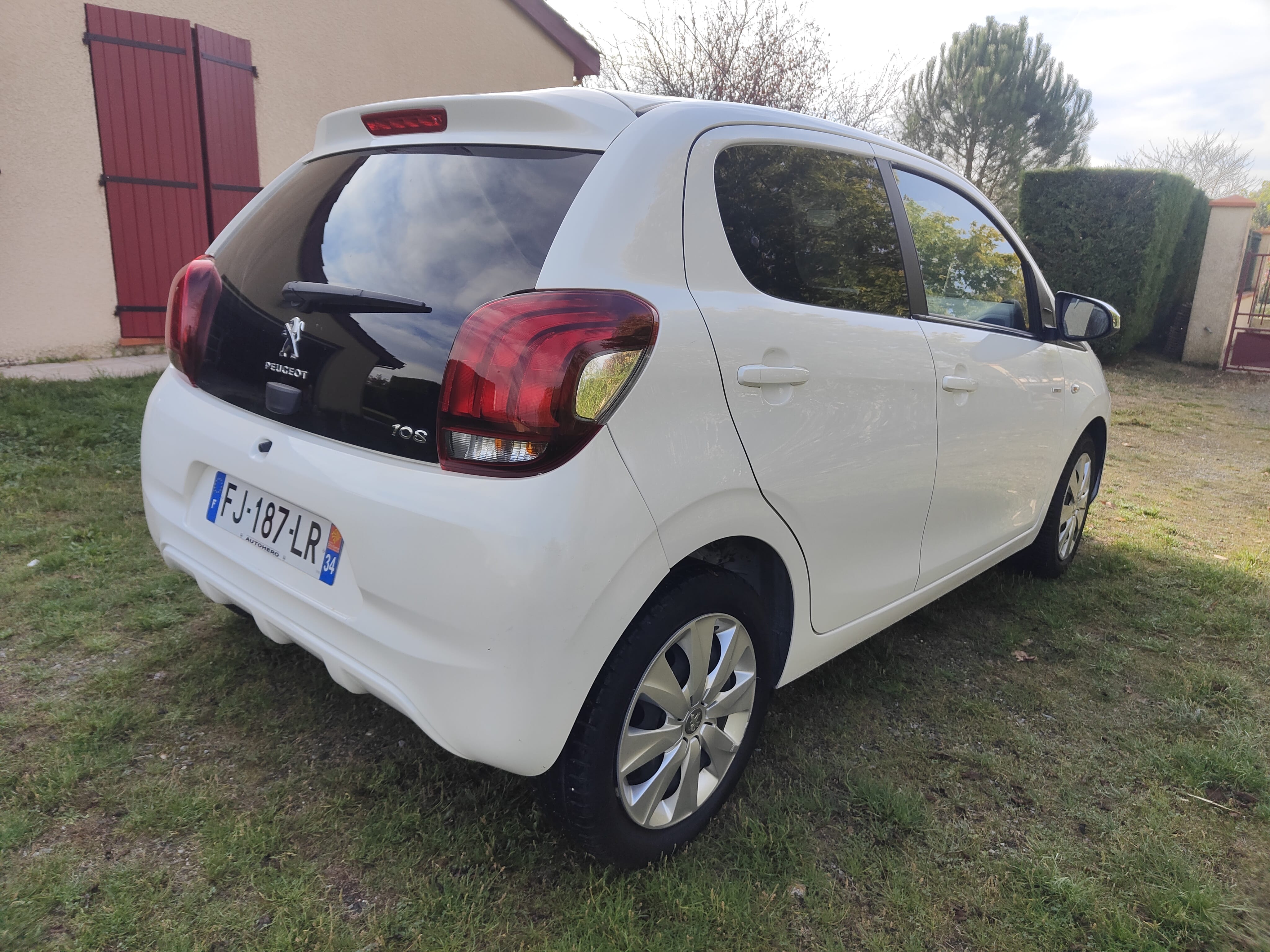 Peugeot 108 1.0 VTI 72Ch avec Audio Bluetooth