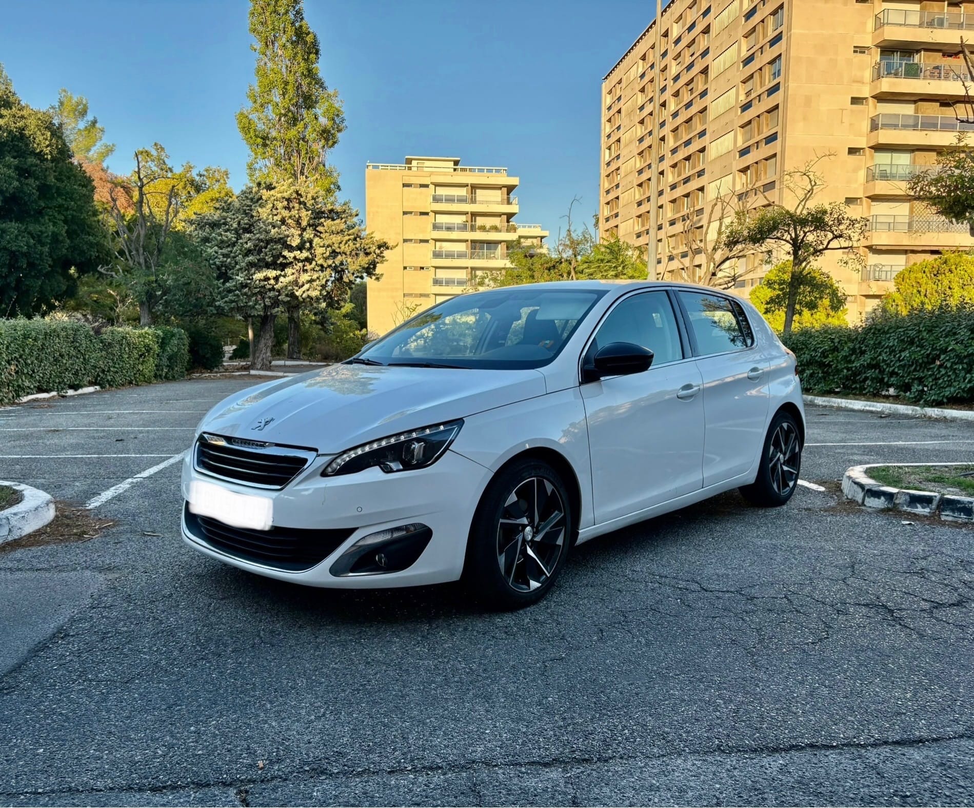 Peugeot 308, 2015, Essence 95
