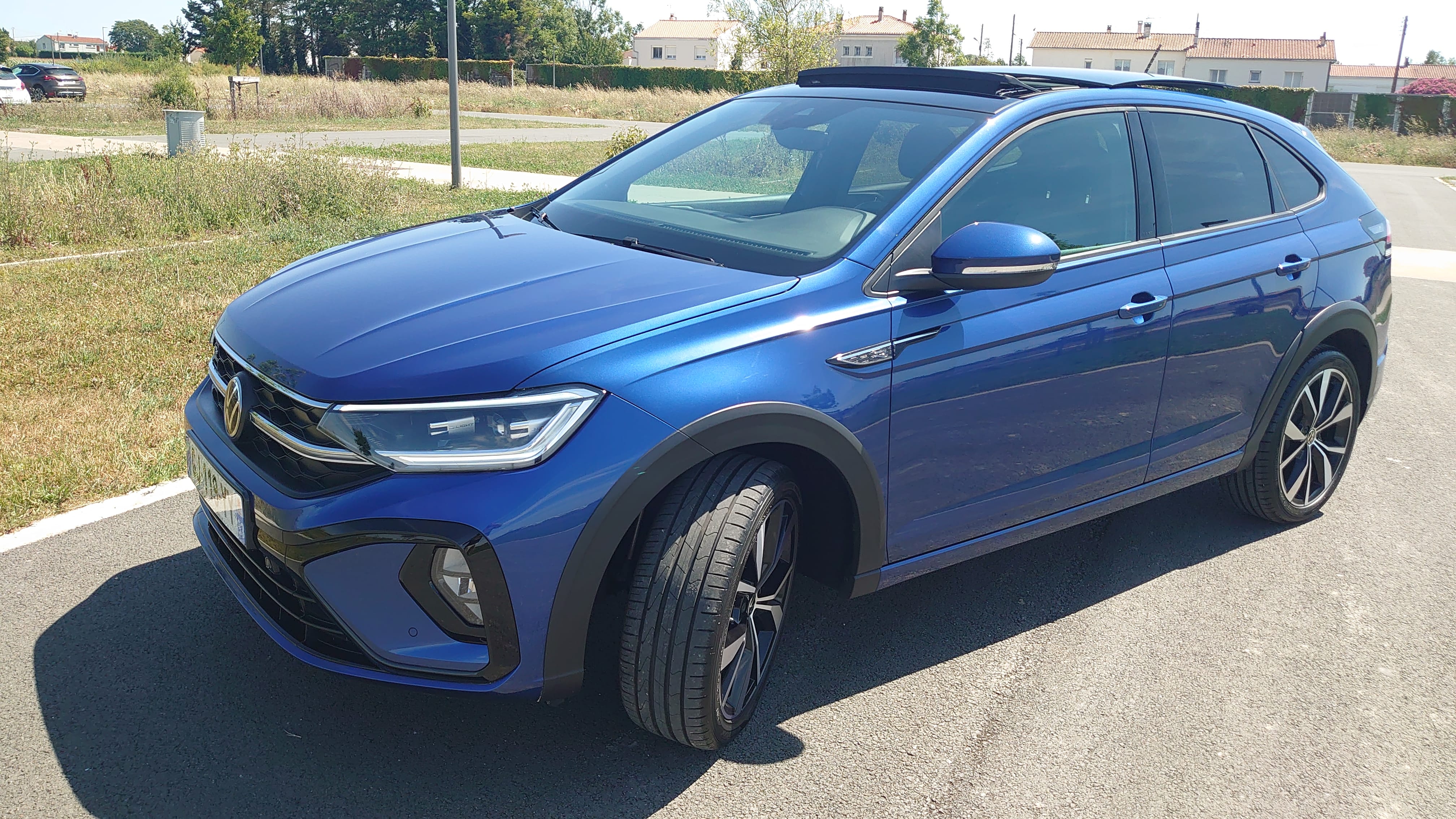 Volkswagen Taigo  R Line DSG  7, 2022, Essence 95, automatique