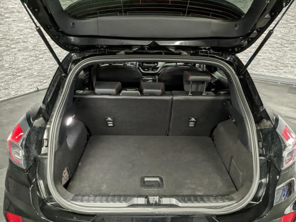 Ford Puma avec Siège bébé