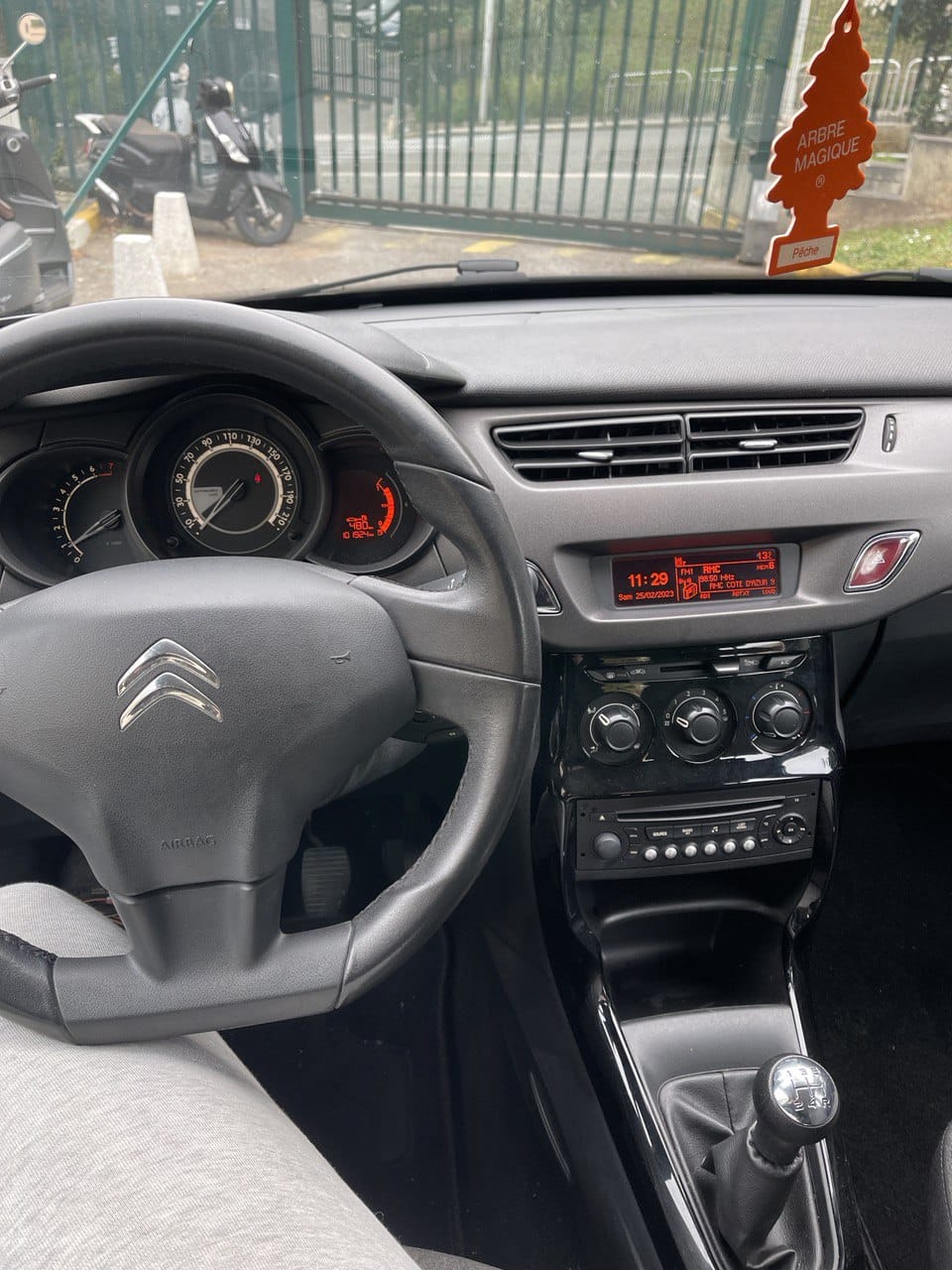 Citroen C3 avec Siège bébé