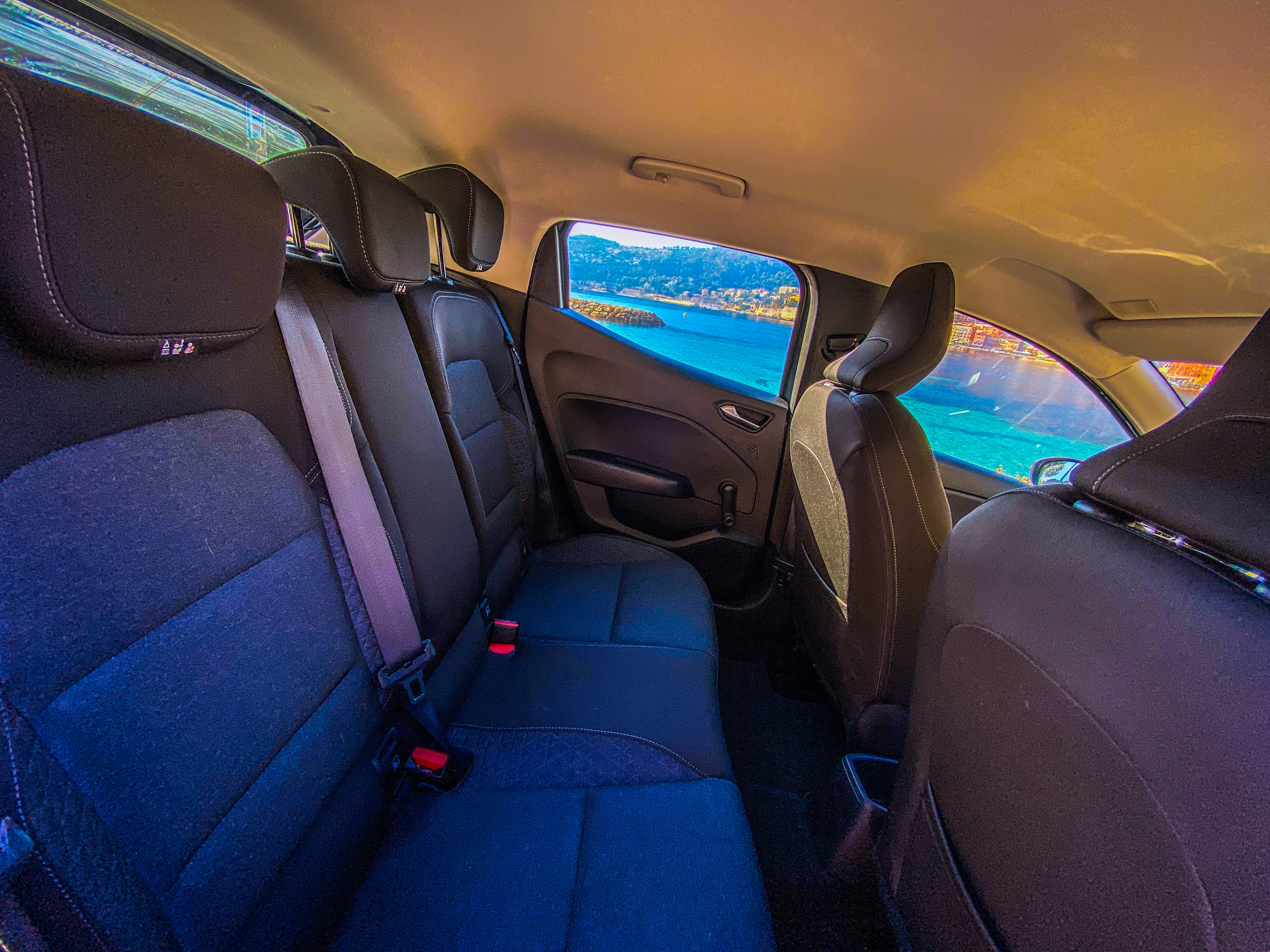 Renault Clio 943 avec Entrée audio / iPod