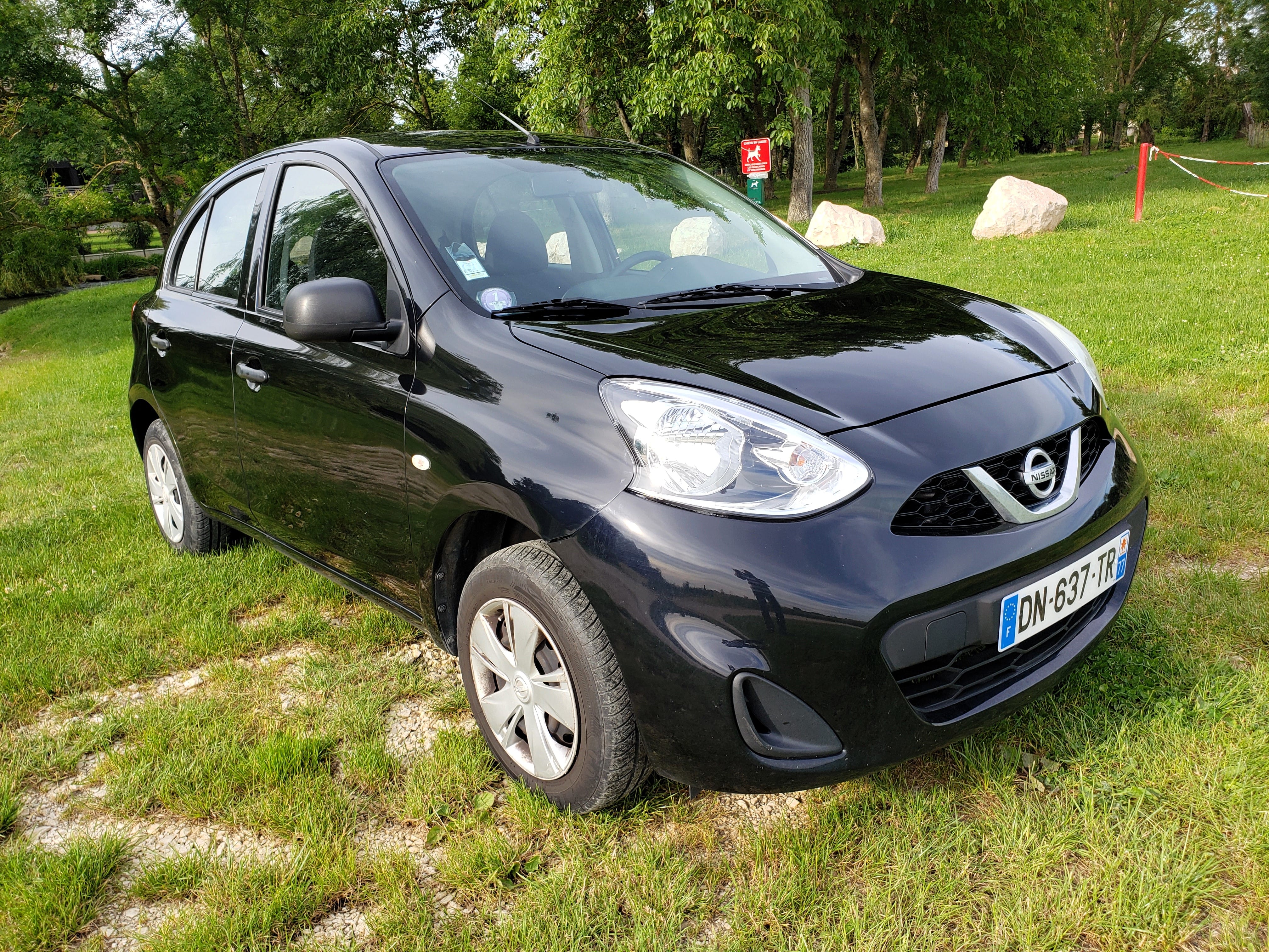 Nissan Micra 1.2 80ch Design Edition - Gare Dijon, 2015, Essence 95