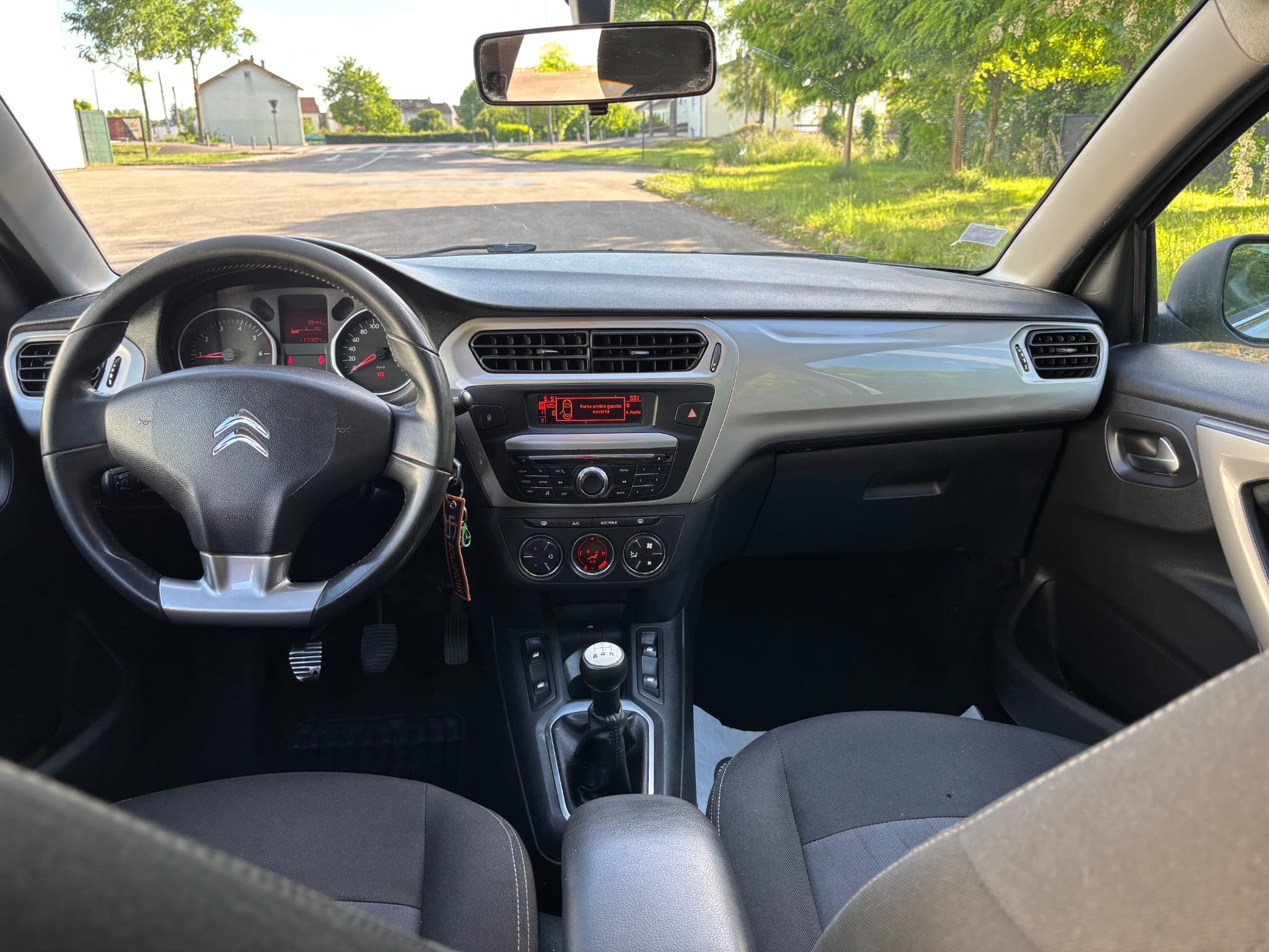 Citroen C-Elysée avec Audio Bluetooth