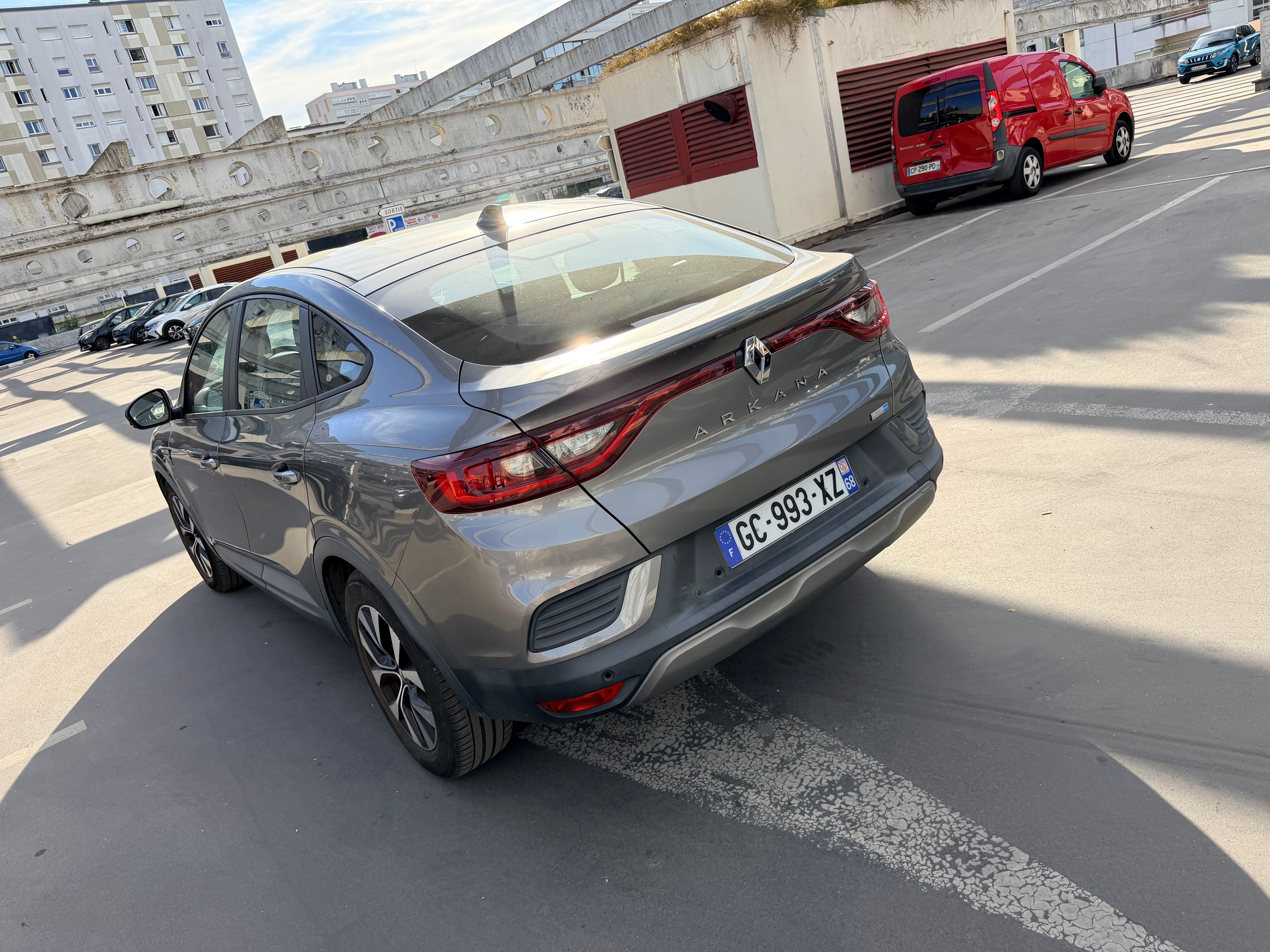Renault Arkana E-Tech avec Caméra de recul