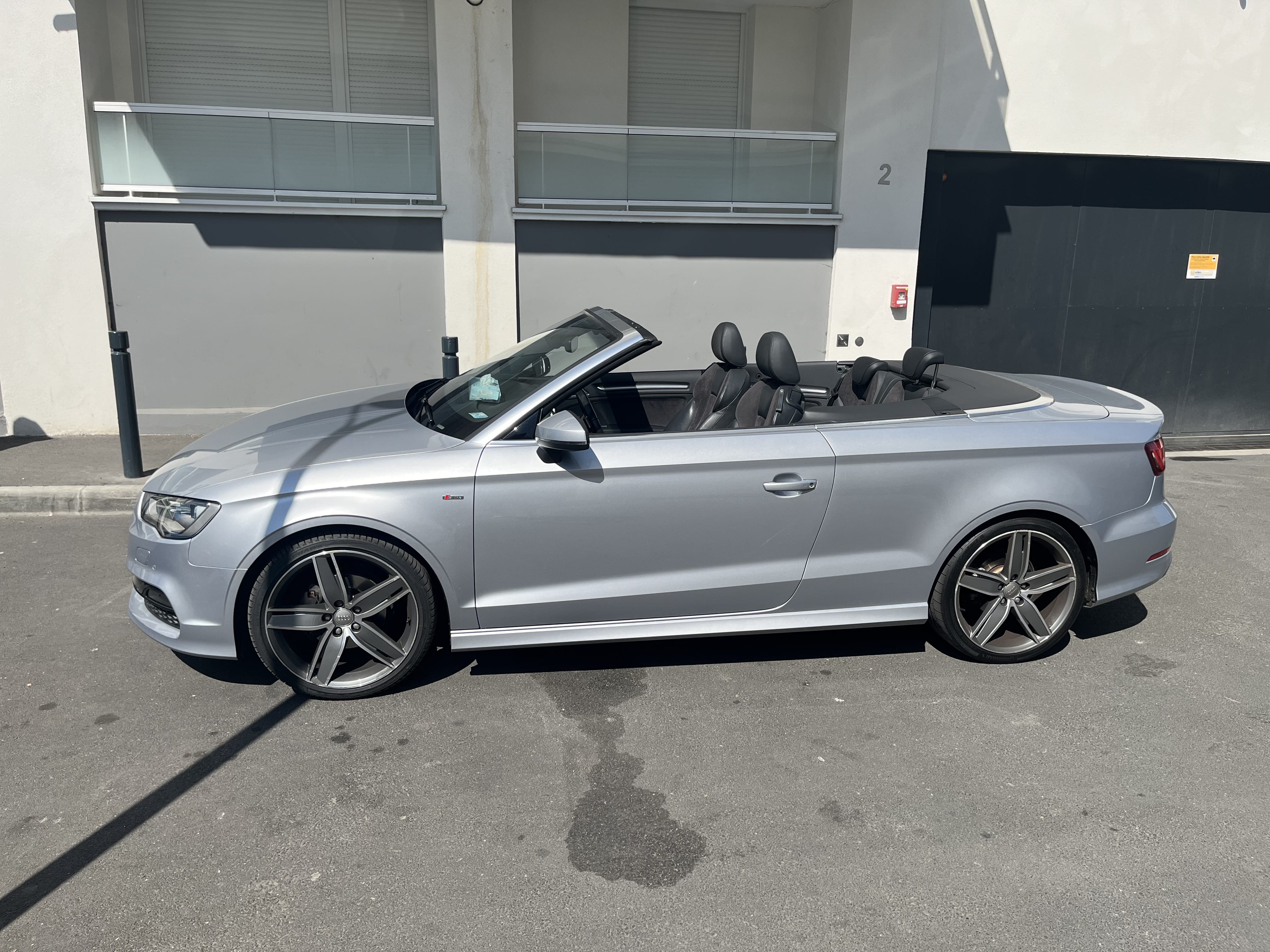 Audi A3 Cabriolet, 2015, Essence 95, automatique