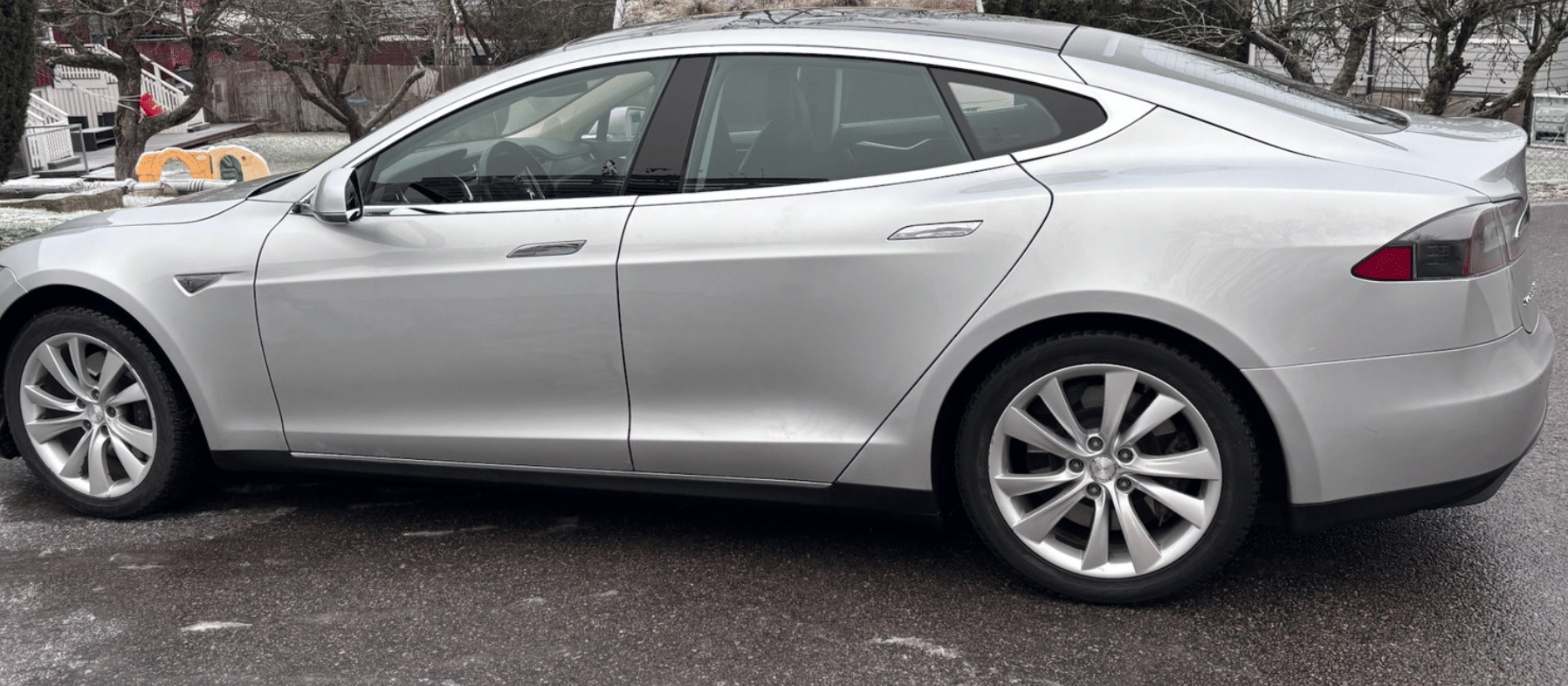 Tesla Model S 85  Gratis Superlading med Aircondition