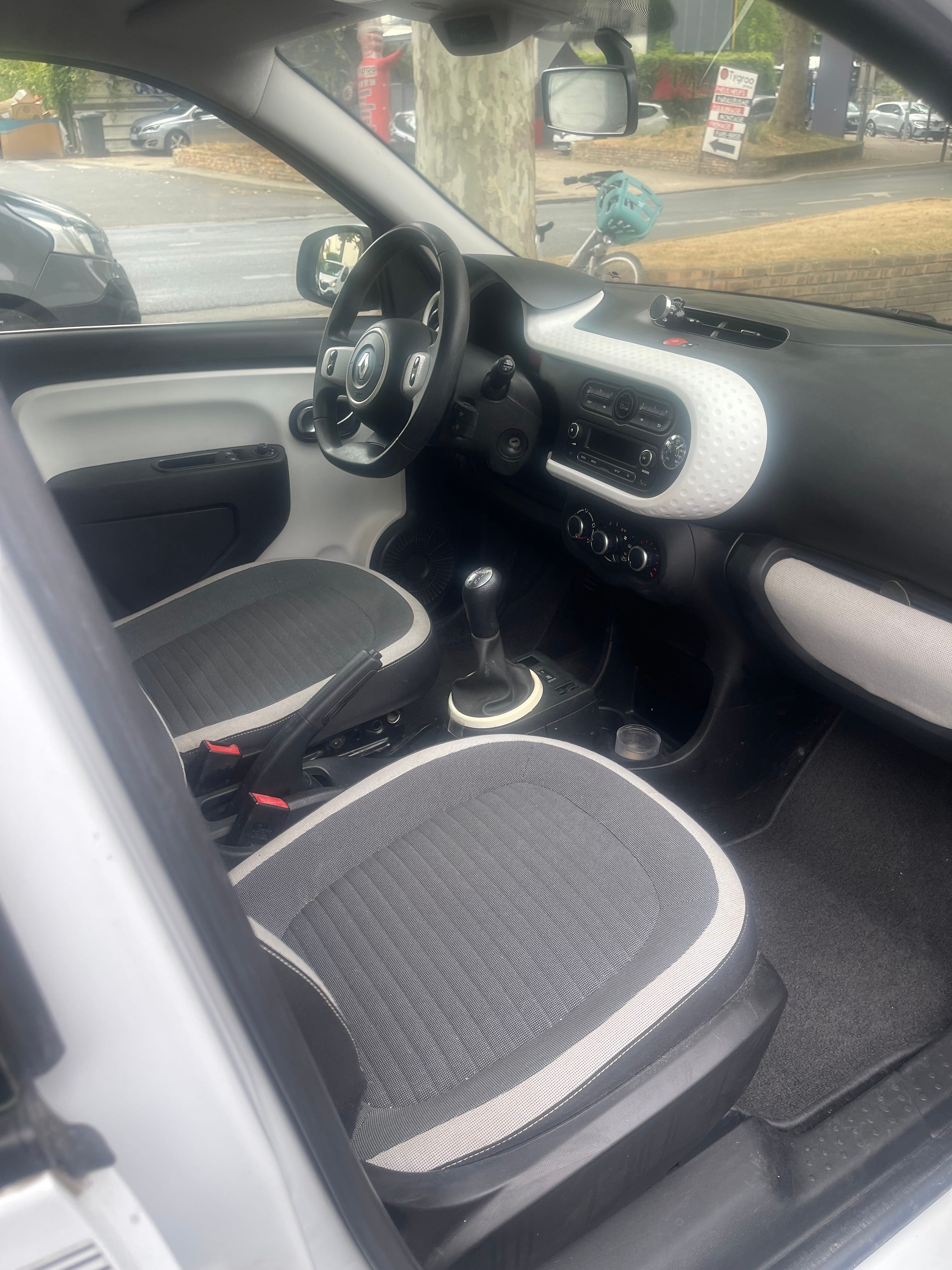 Renault Twingo avec Régulateur de vitesse