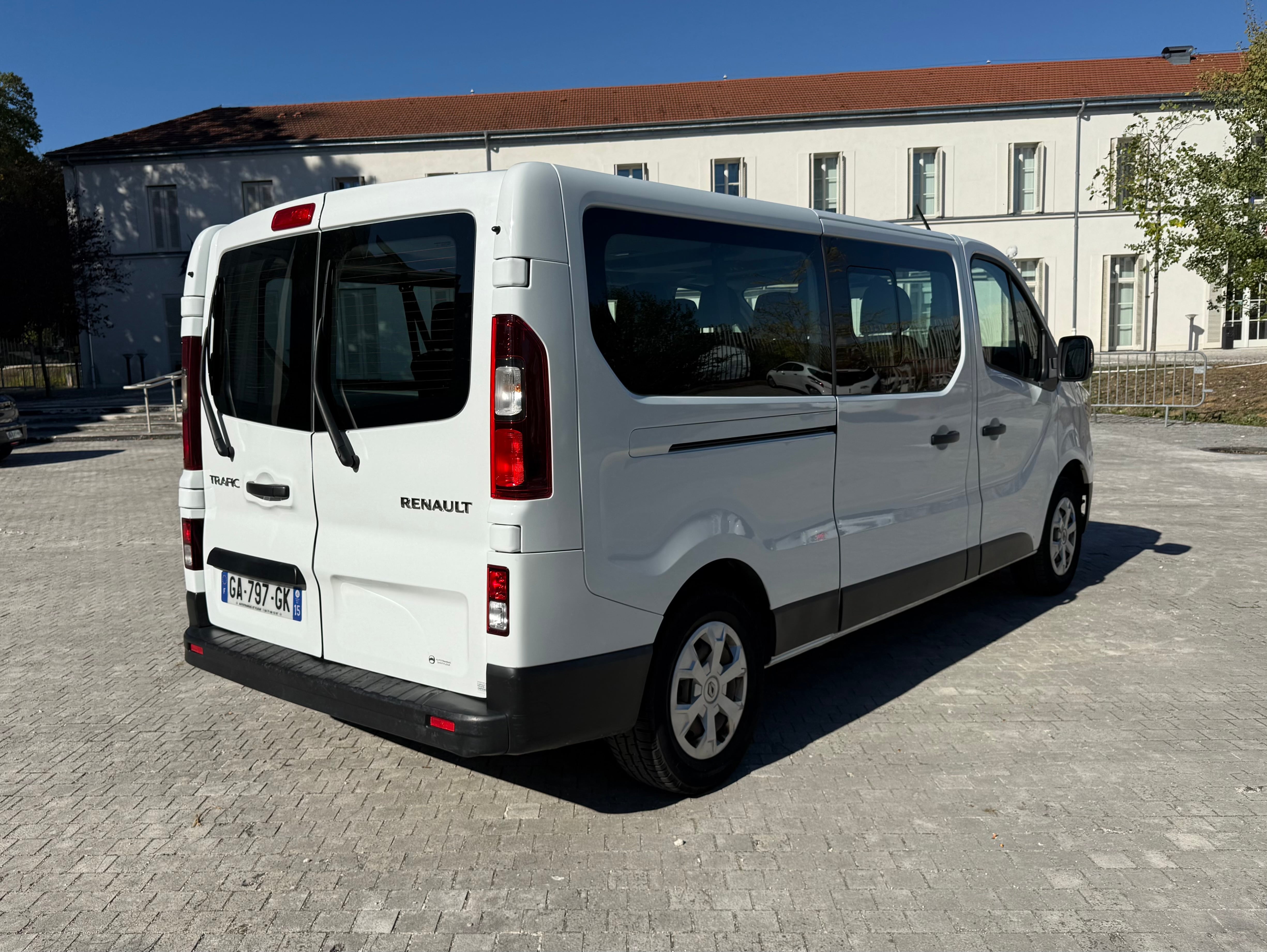 Renault Trafic Passenger 9 places L2 2.0dci 150ch avec GPS