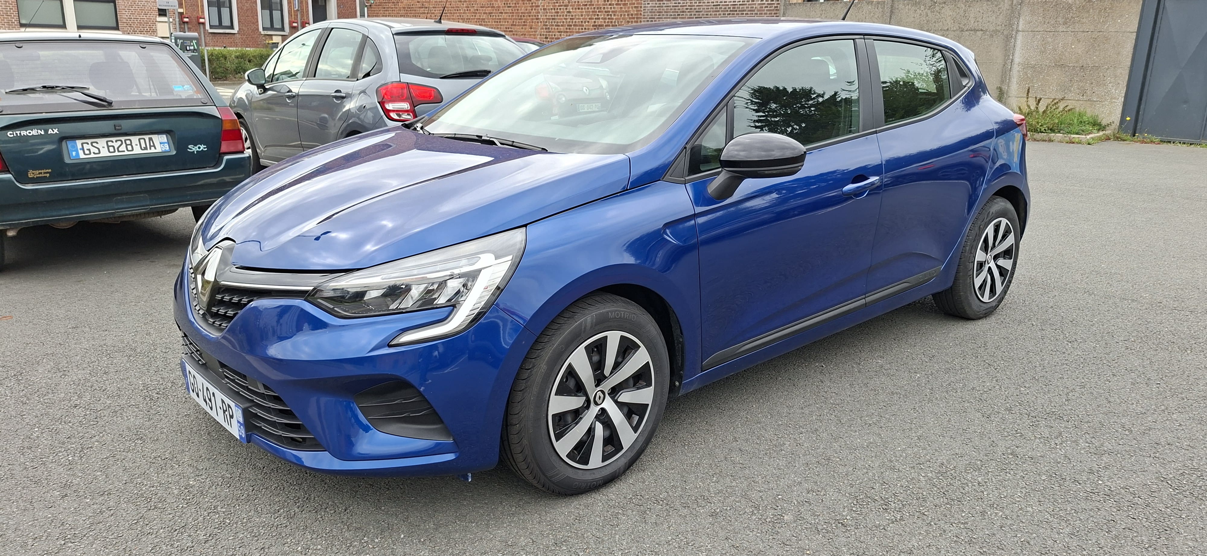 Renault Clio TCE90, 2023, Essence 95