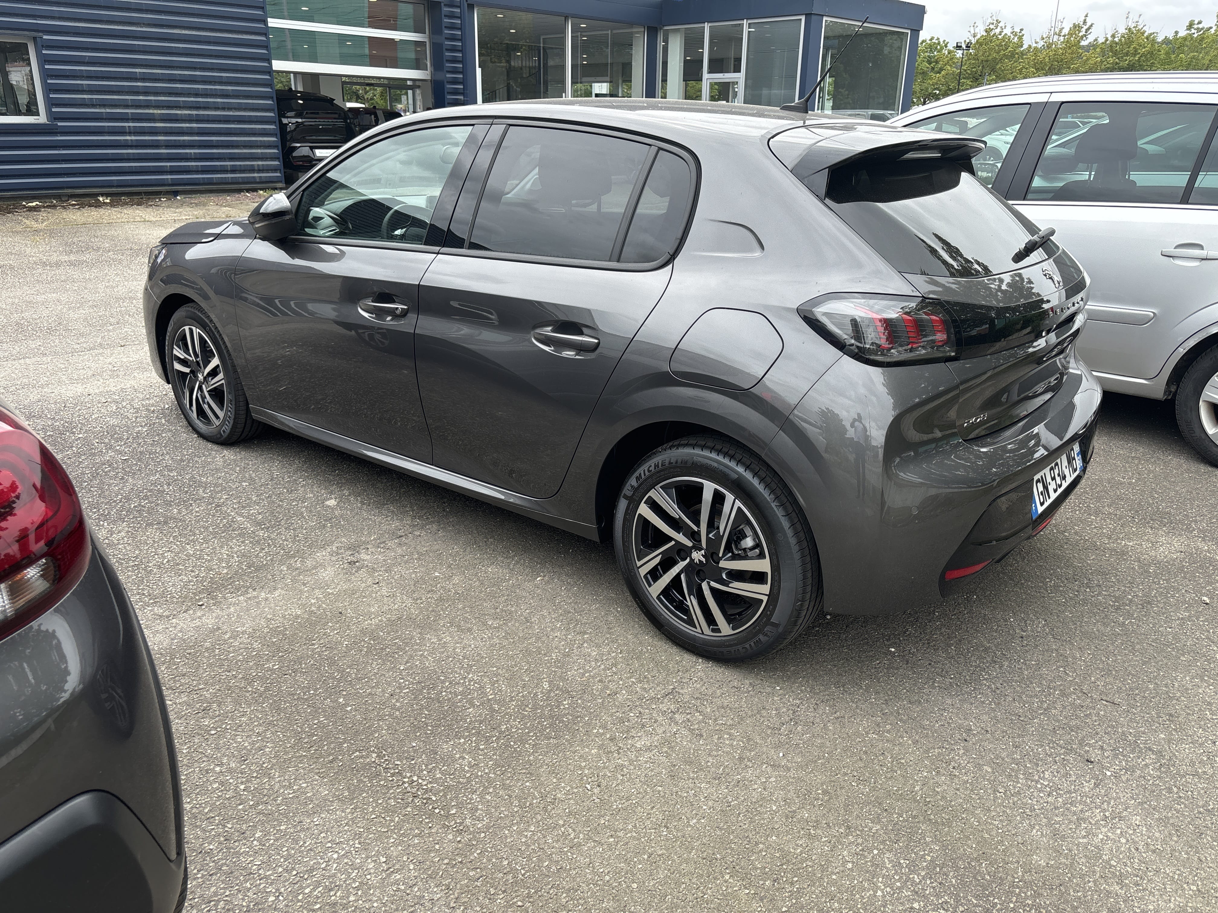 Peugeot 208 avec Climatisation