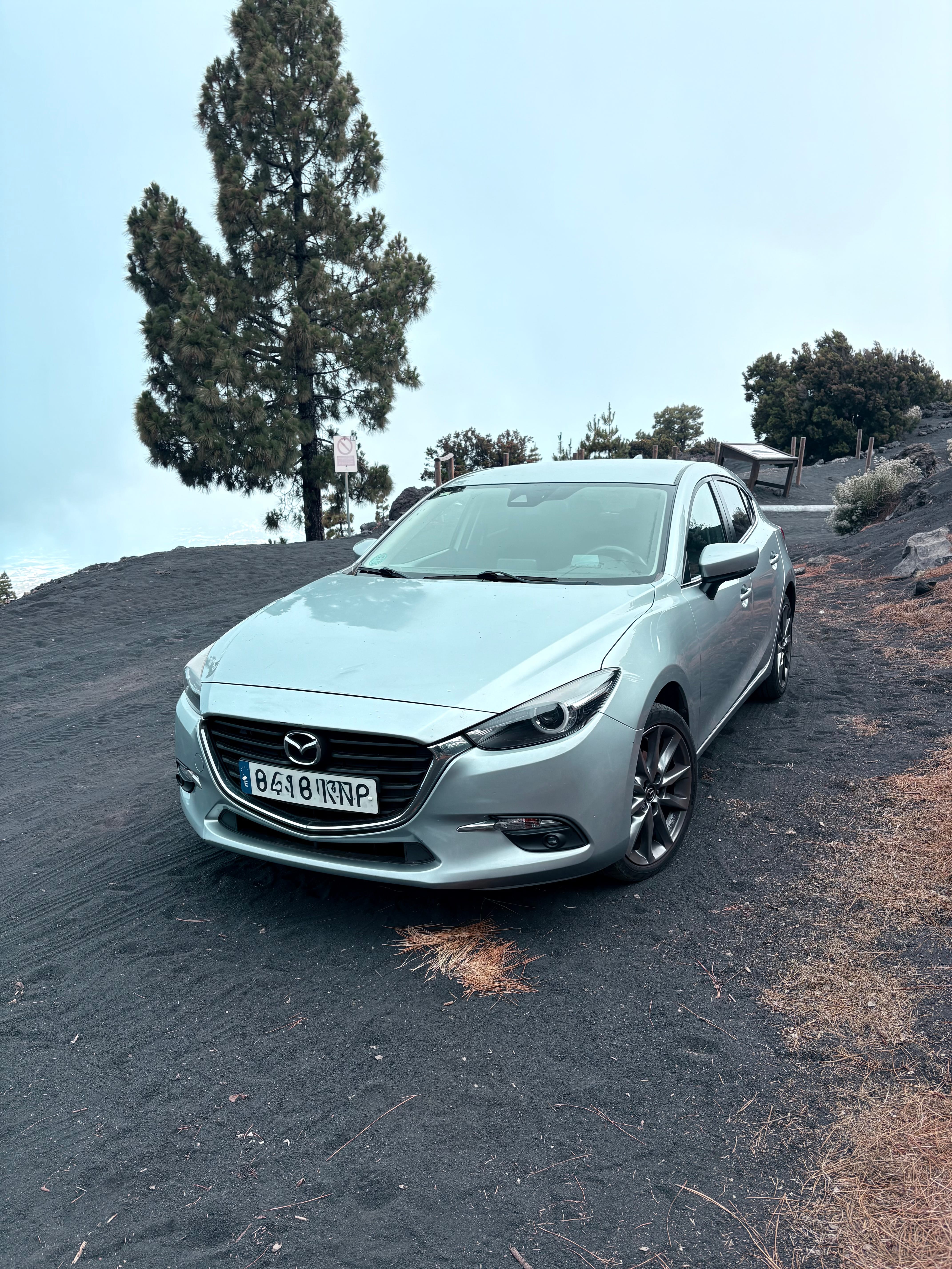 Mazda 3 2.0 Skyactiv con Audio Bluetooth