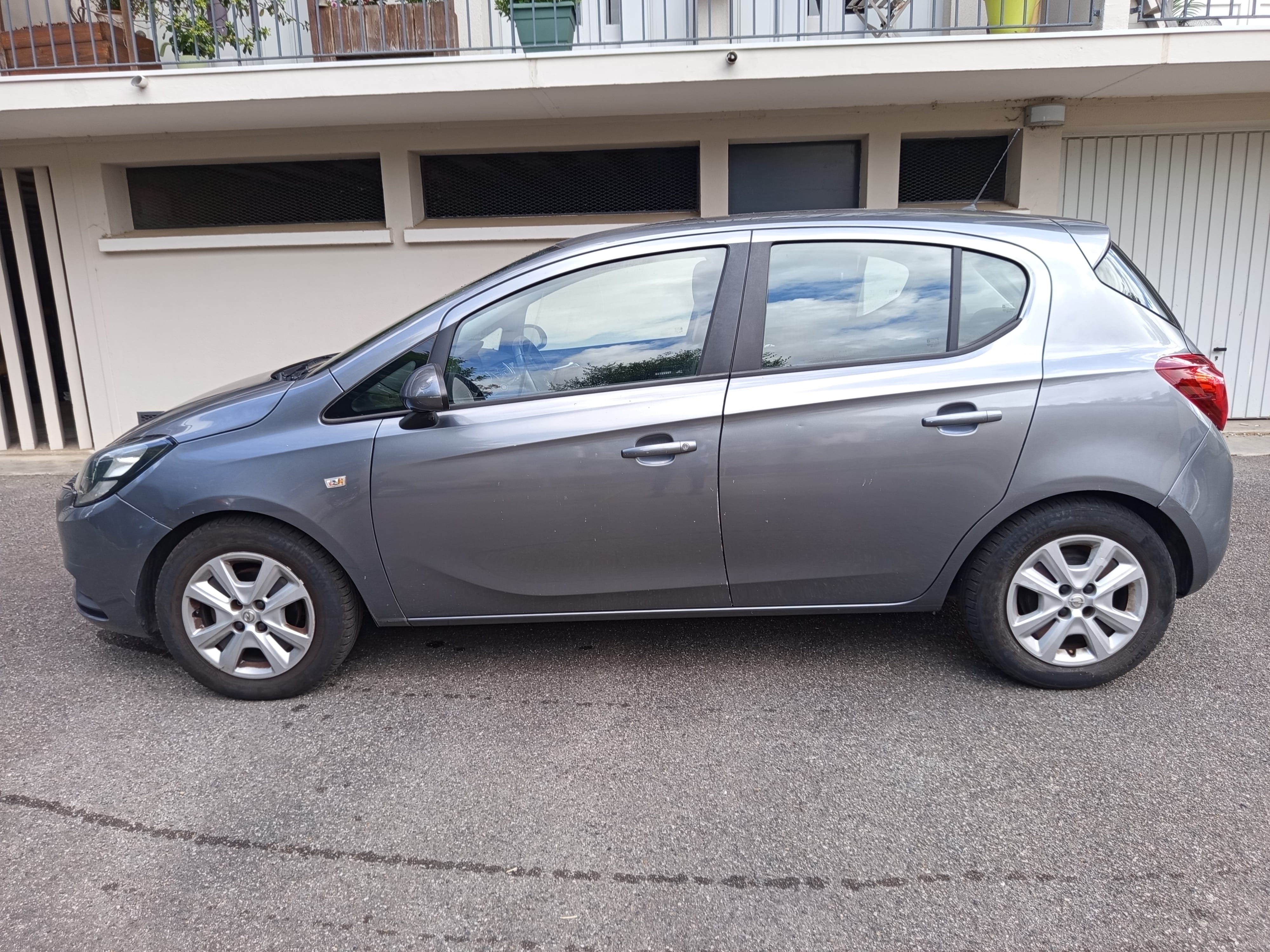 Opel Corsa with Cruise control