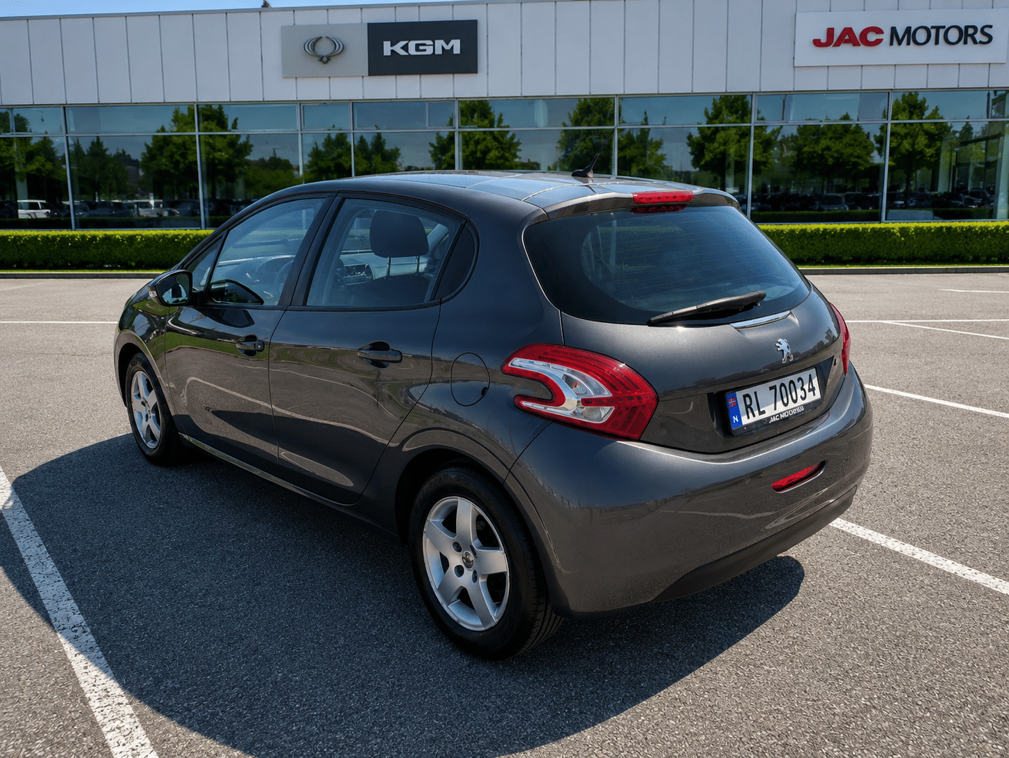 Peugeot 208 1.2 Active (Bensin, Manual) med GPS