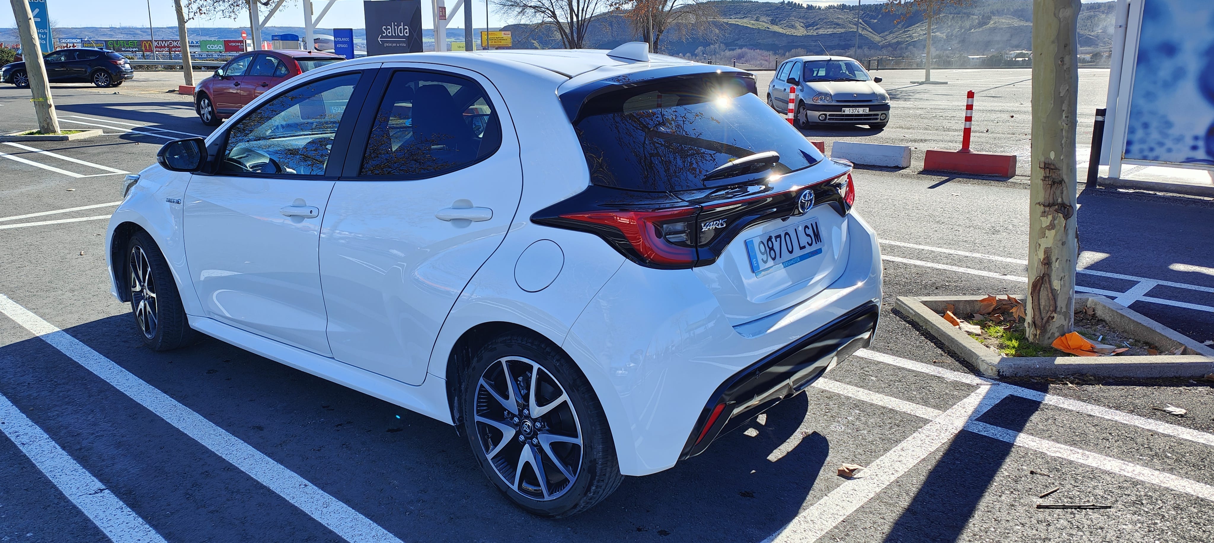 Toyota Yaris con Aire acondicionado