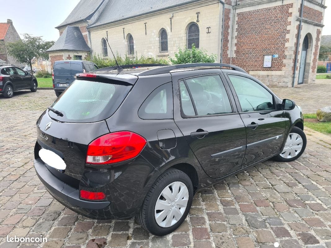 Renault Clio Estate P-007 avec Climatisation