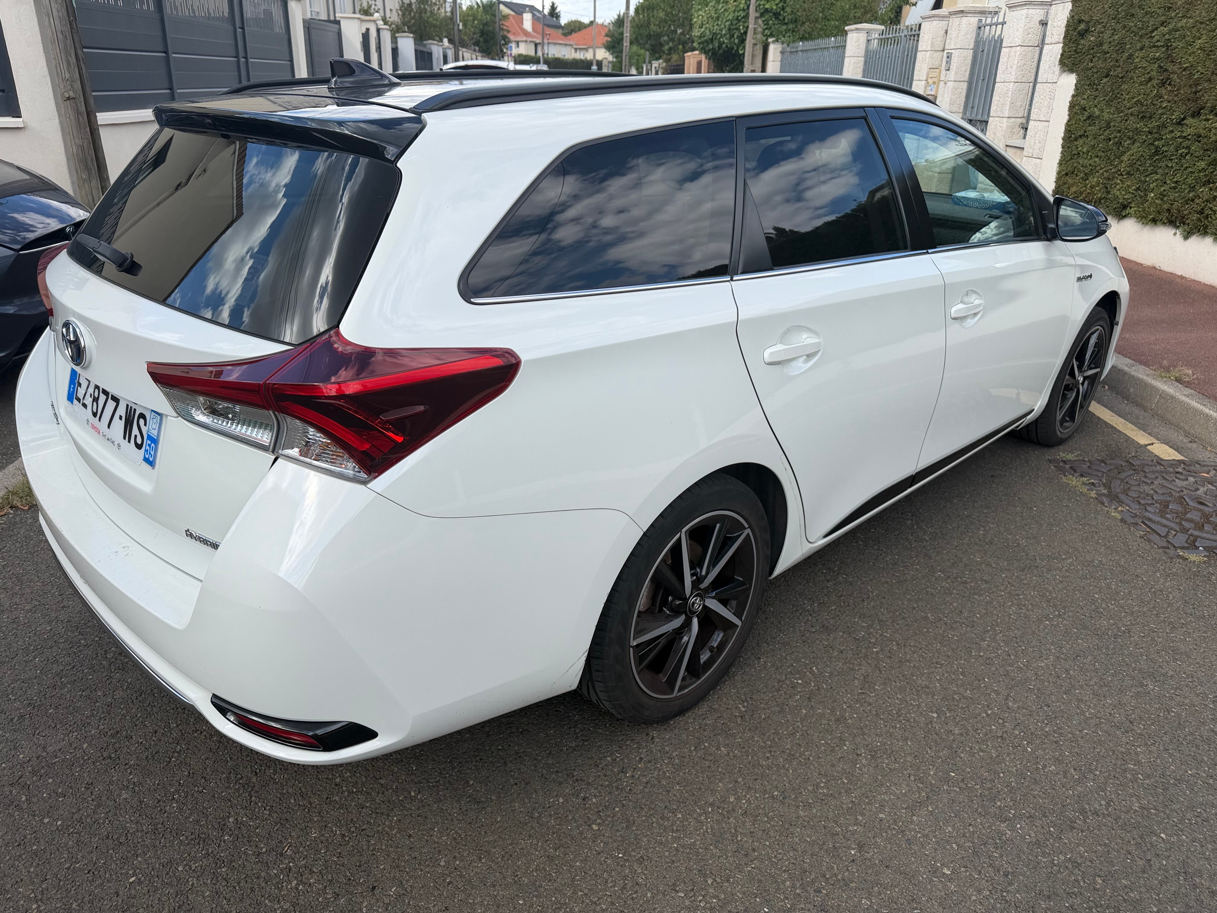 Toyota Auris Touring Sports avec Régulateur de vitesse