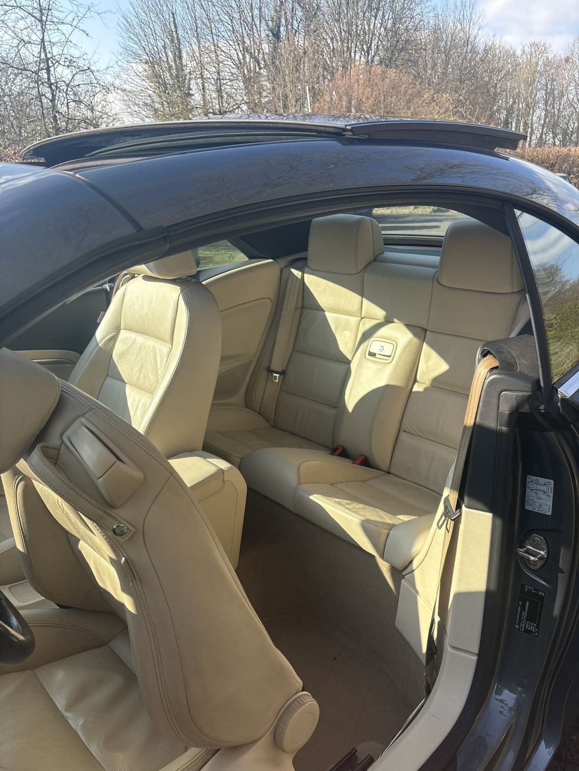 Volkswagen EOS 2.0T avec Audio Bluetooth