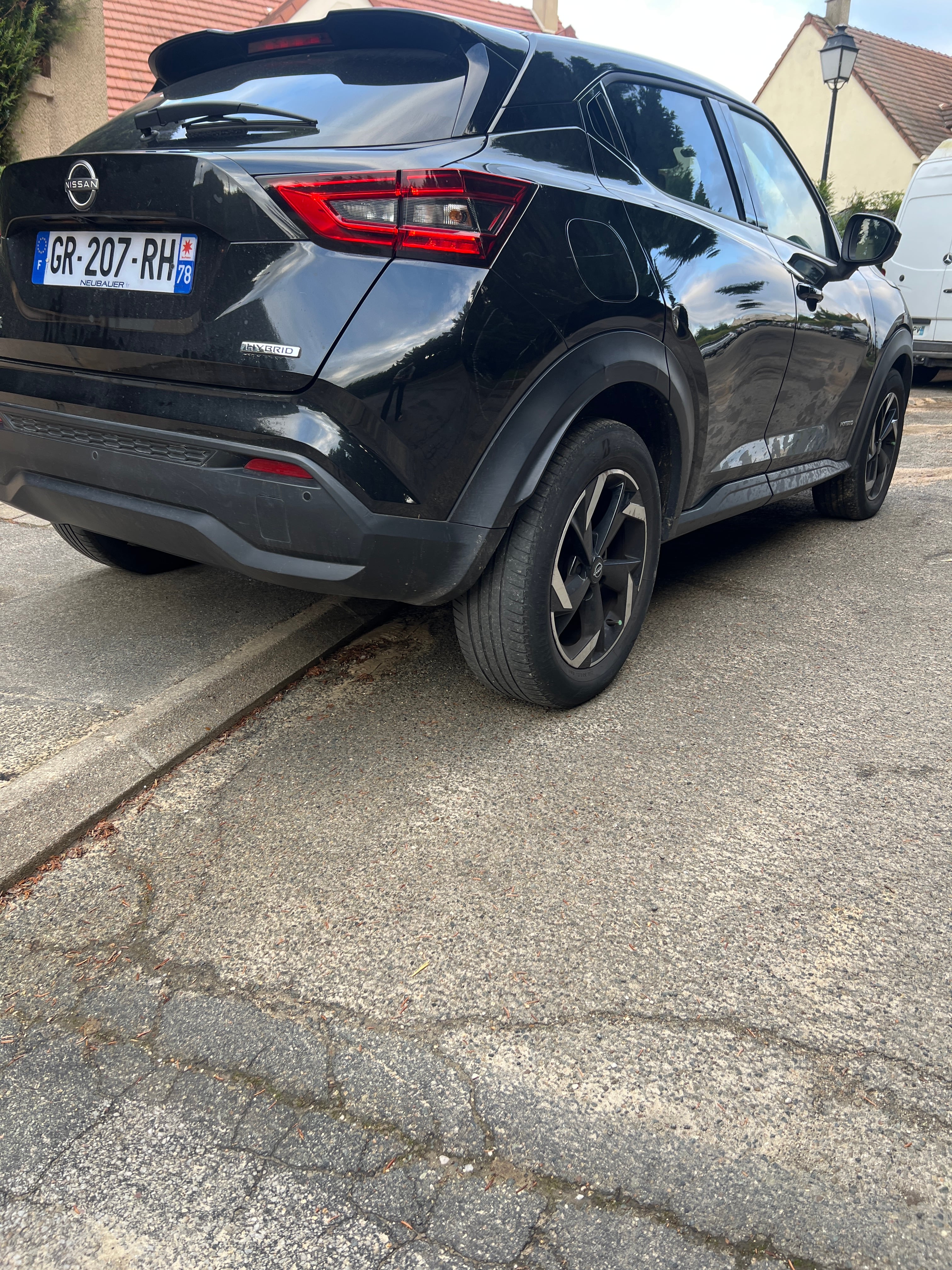Nissan Juke N-Connecta Hybride