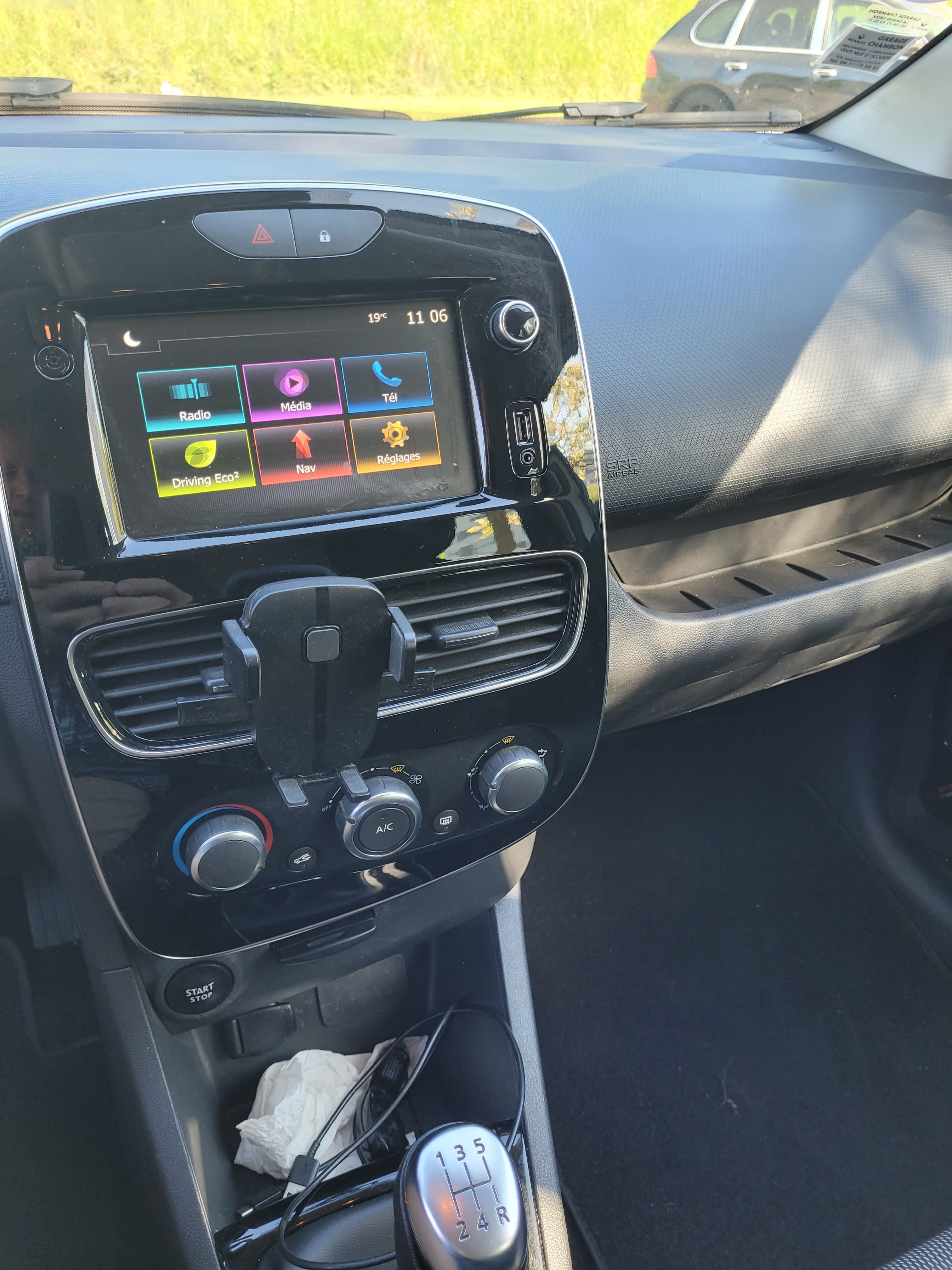 Renault Clio avec GPS
