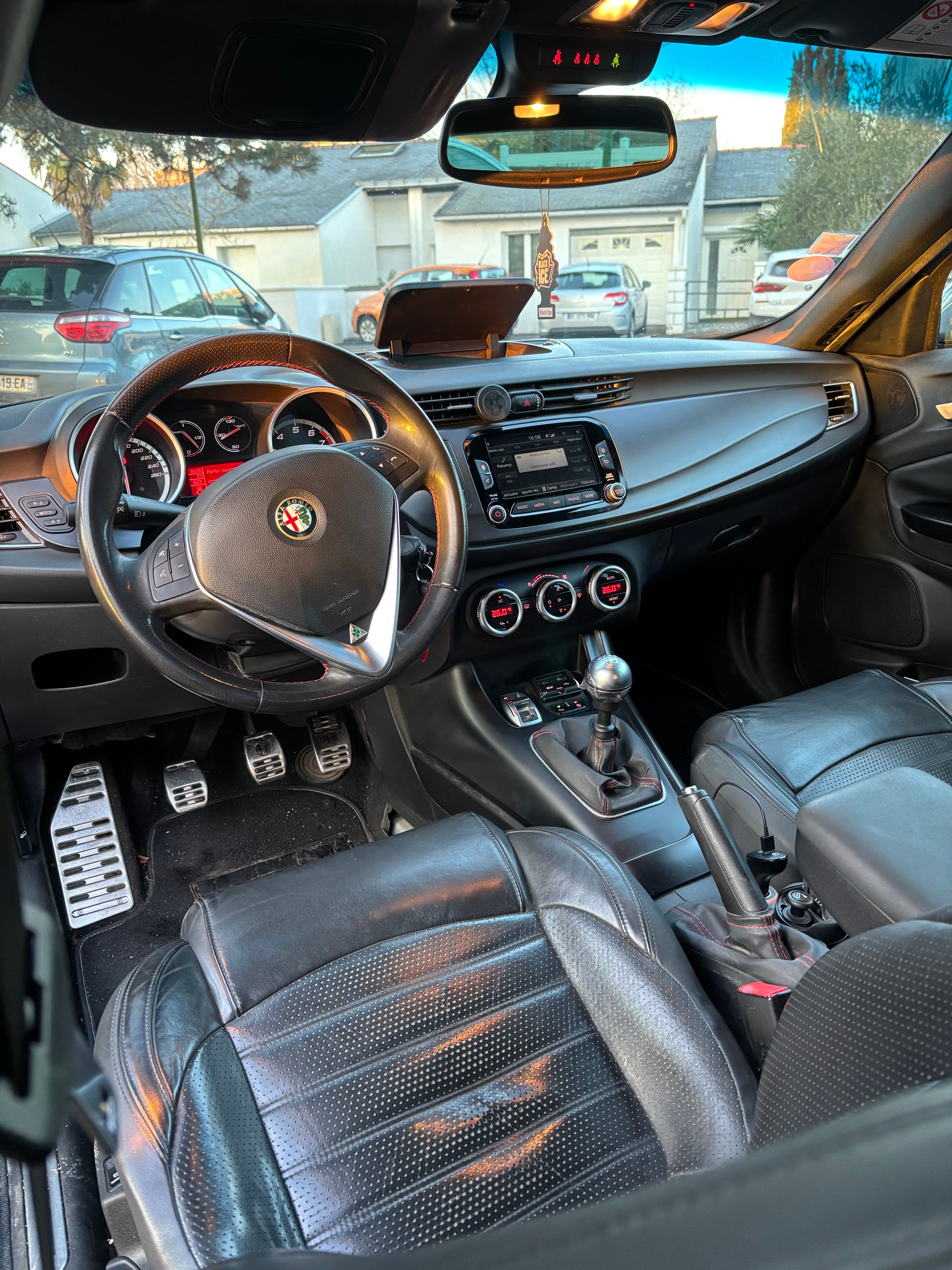 Alfa-Romeo Giulietta avec Régulateur de vitesse