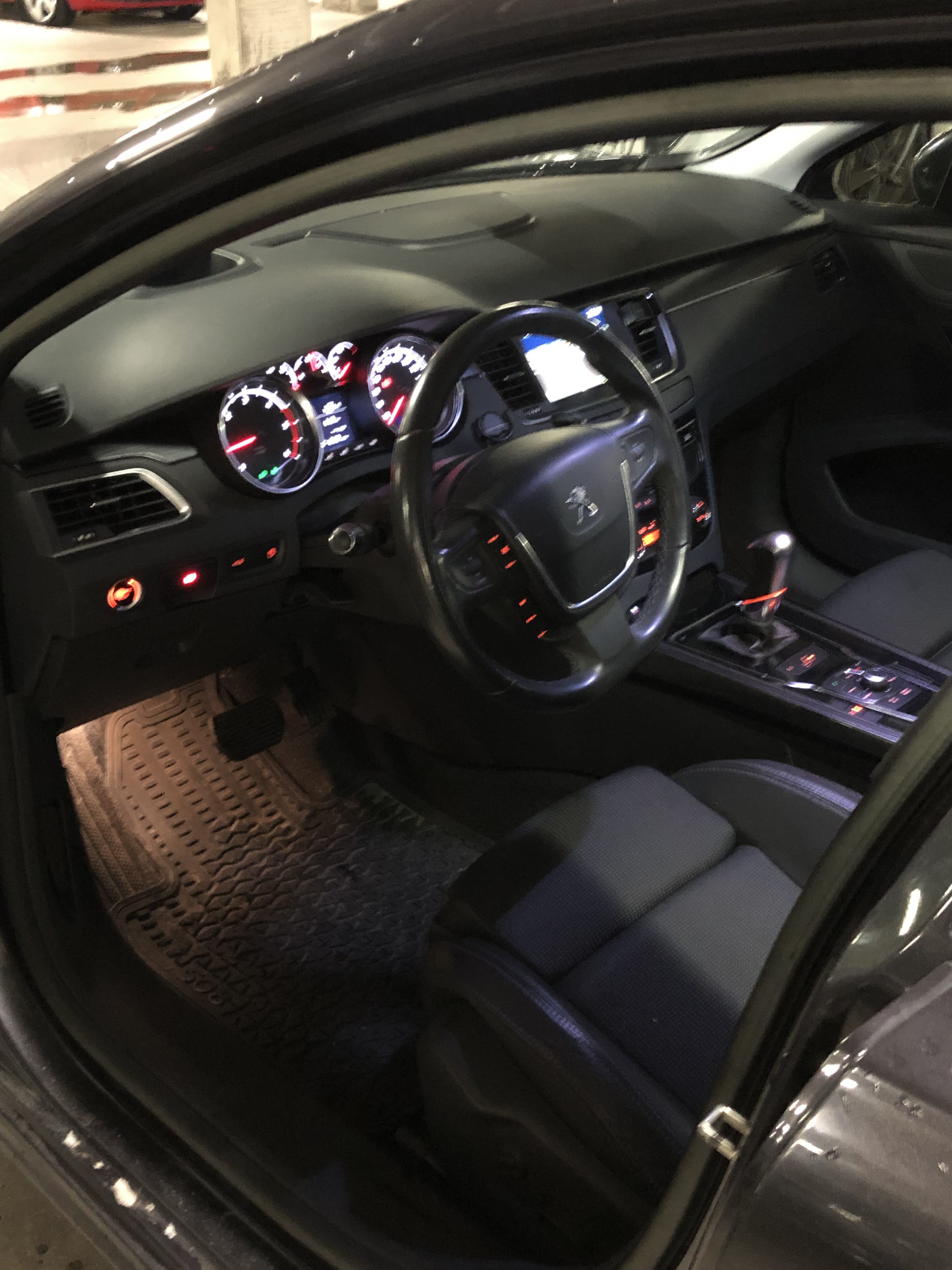 Peugeot 508 med Cruisekontroll