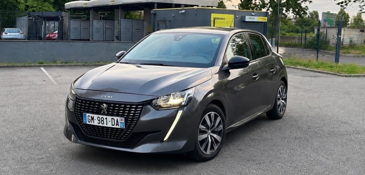 Peugeot 208, 2023, Essence 95