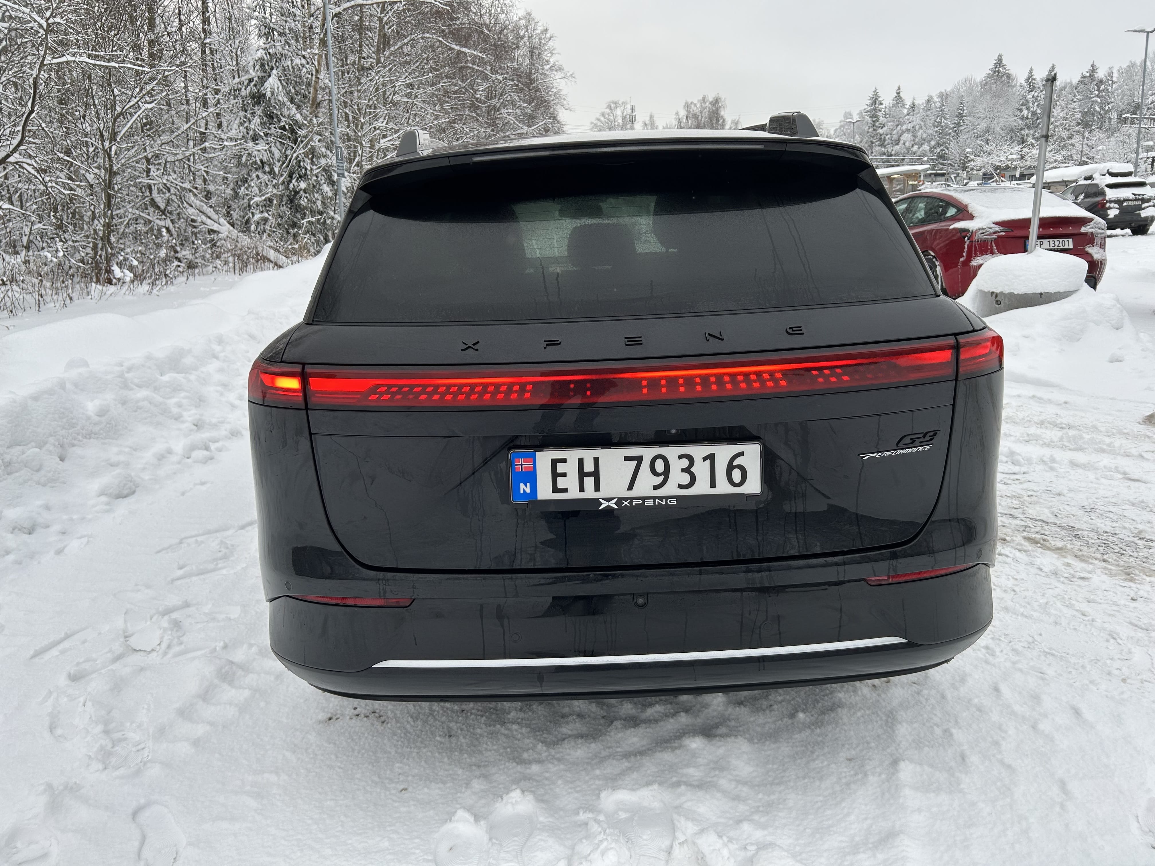 Xpeng G9 AWD Performance med Firehjulstrekk