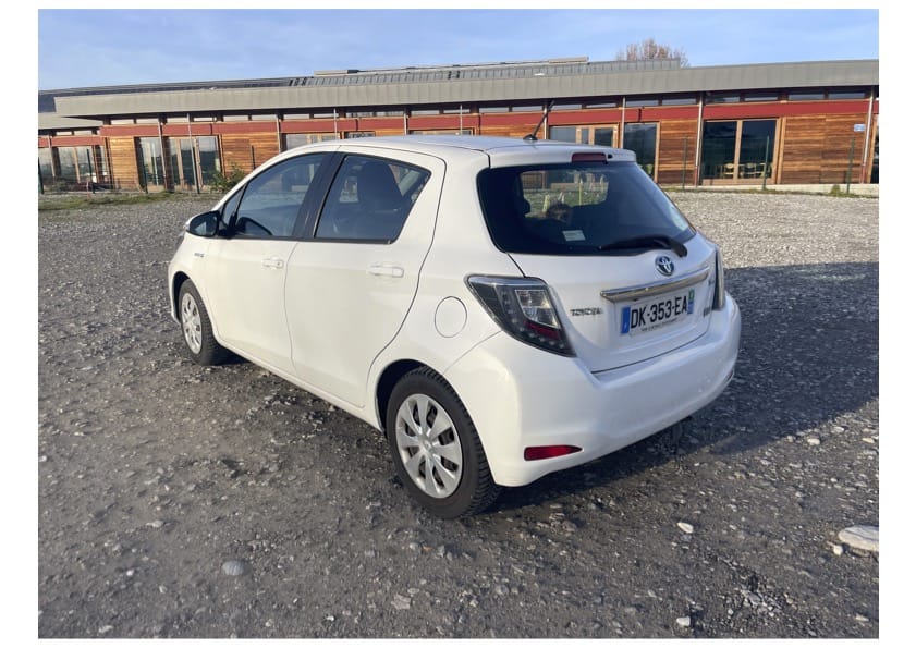 Toyota Yaris Hybride avec Régulateur de vitesse