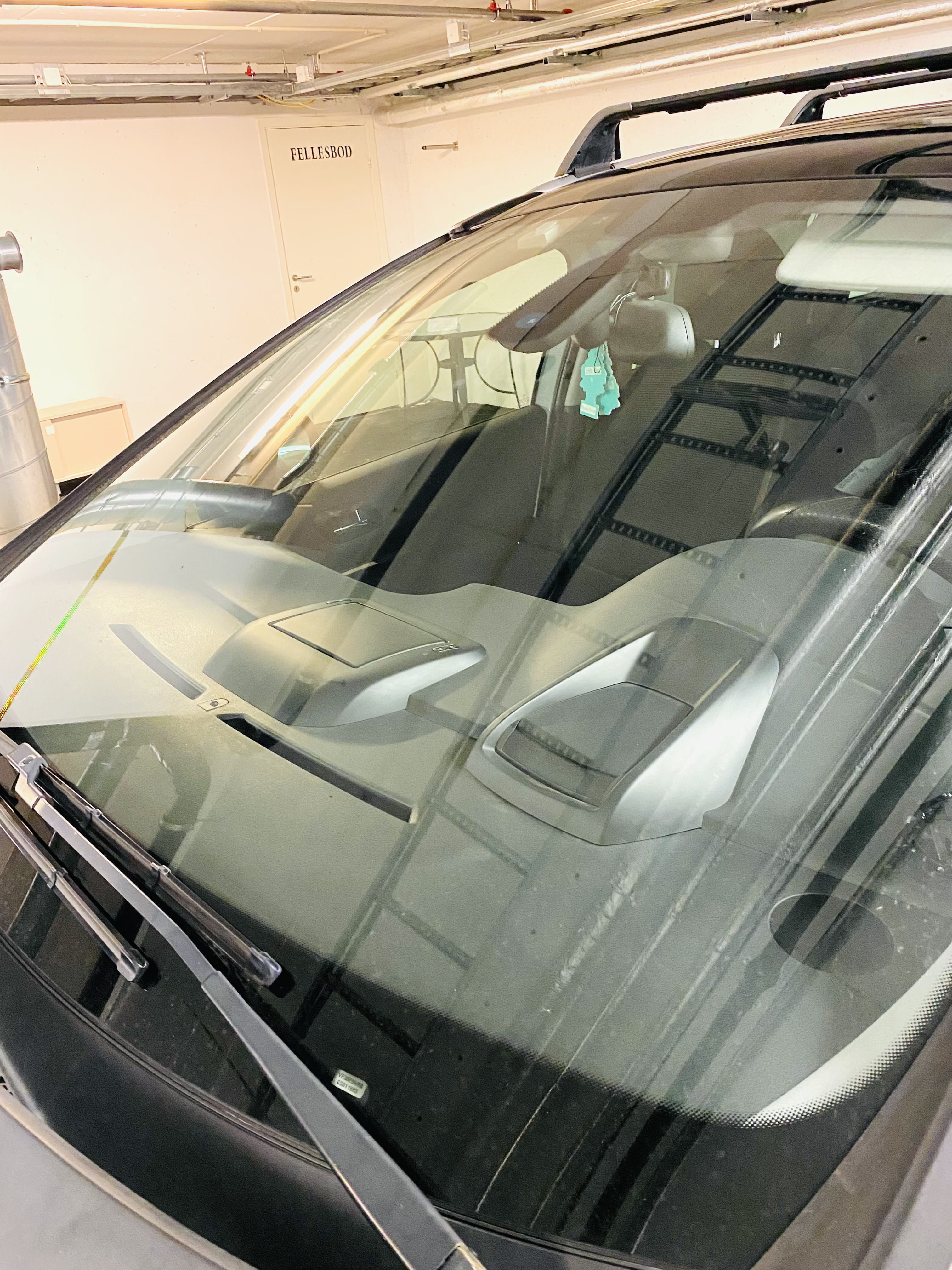 Peugeot 5008 med Lydinngang