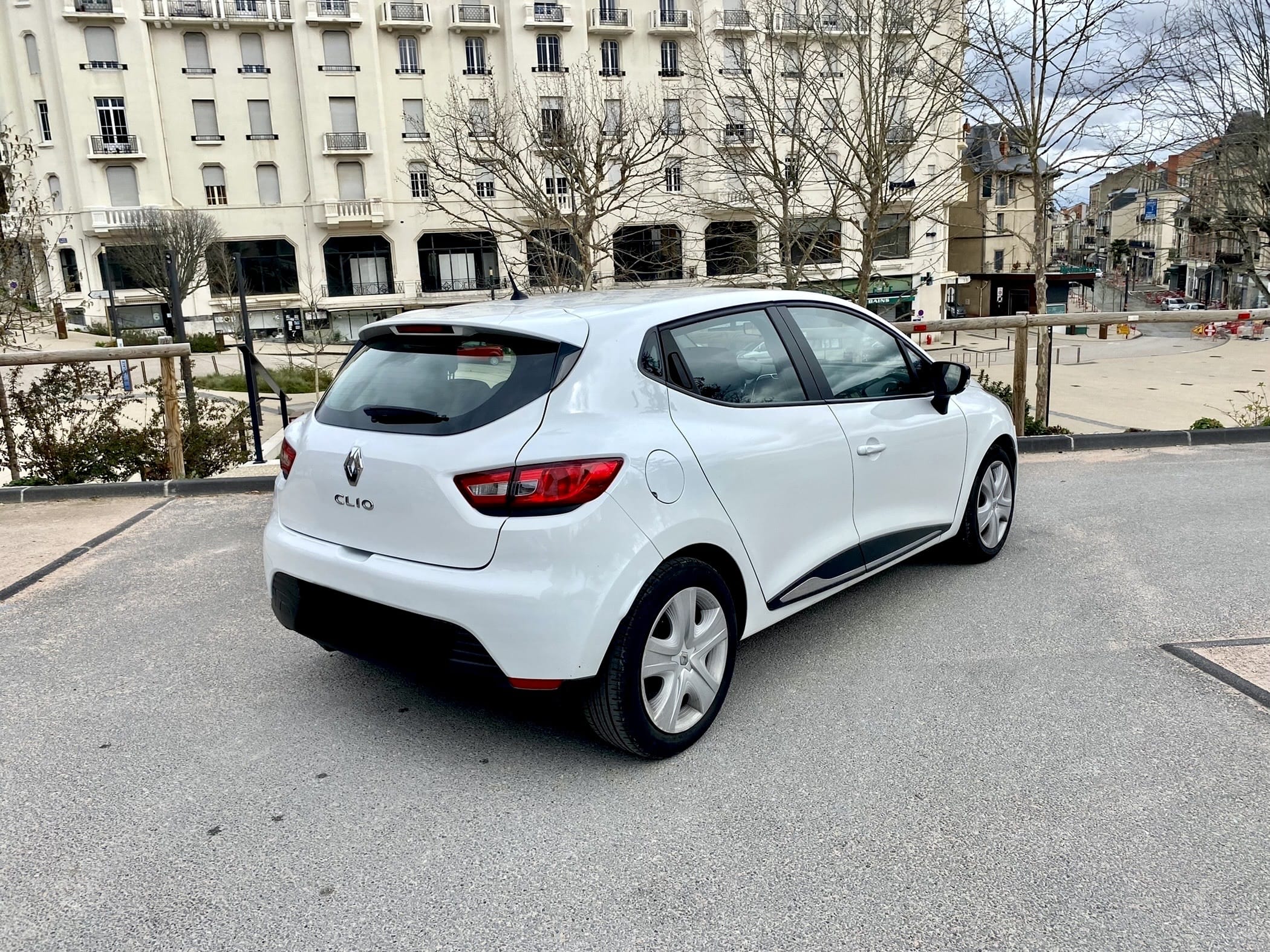 Renault Clio avec GPS