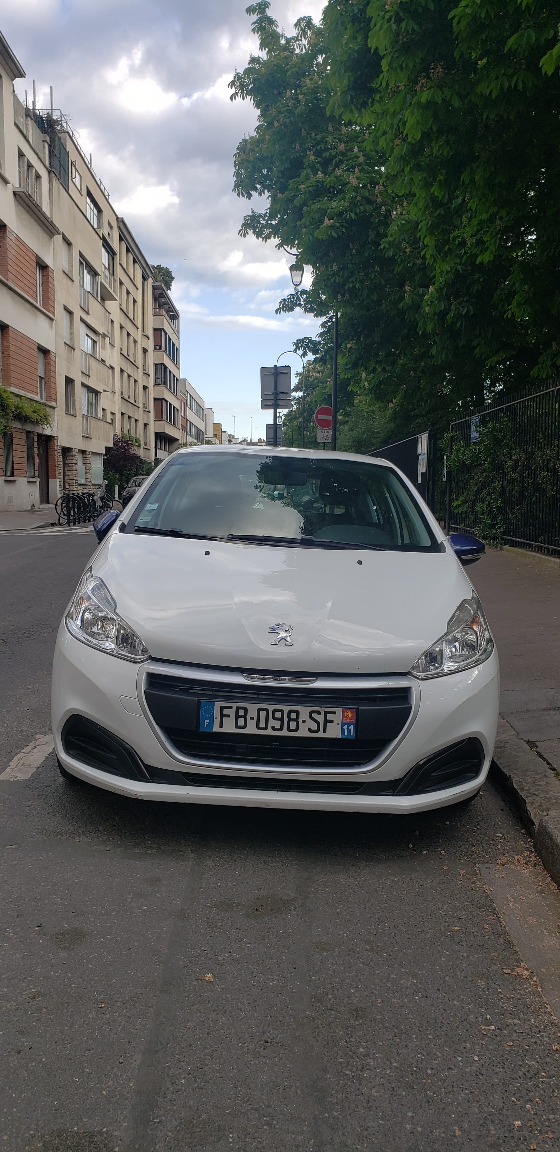 Peugeot 208 avec Climatisation