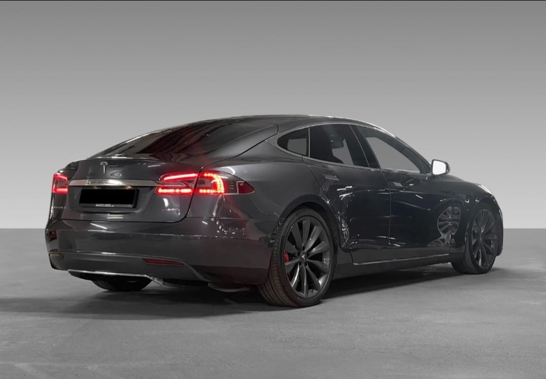Tesla Model S 85  Gratis lading! with Air conditioning