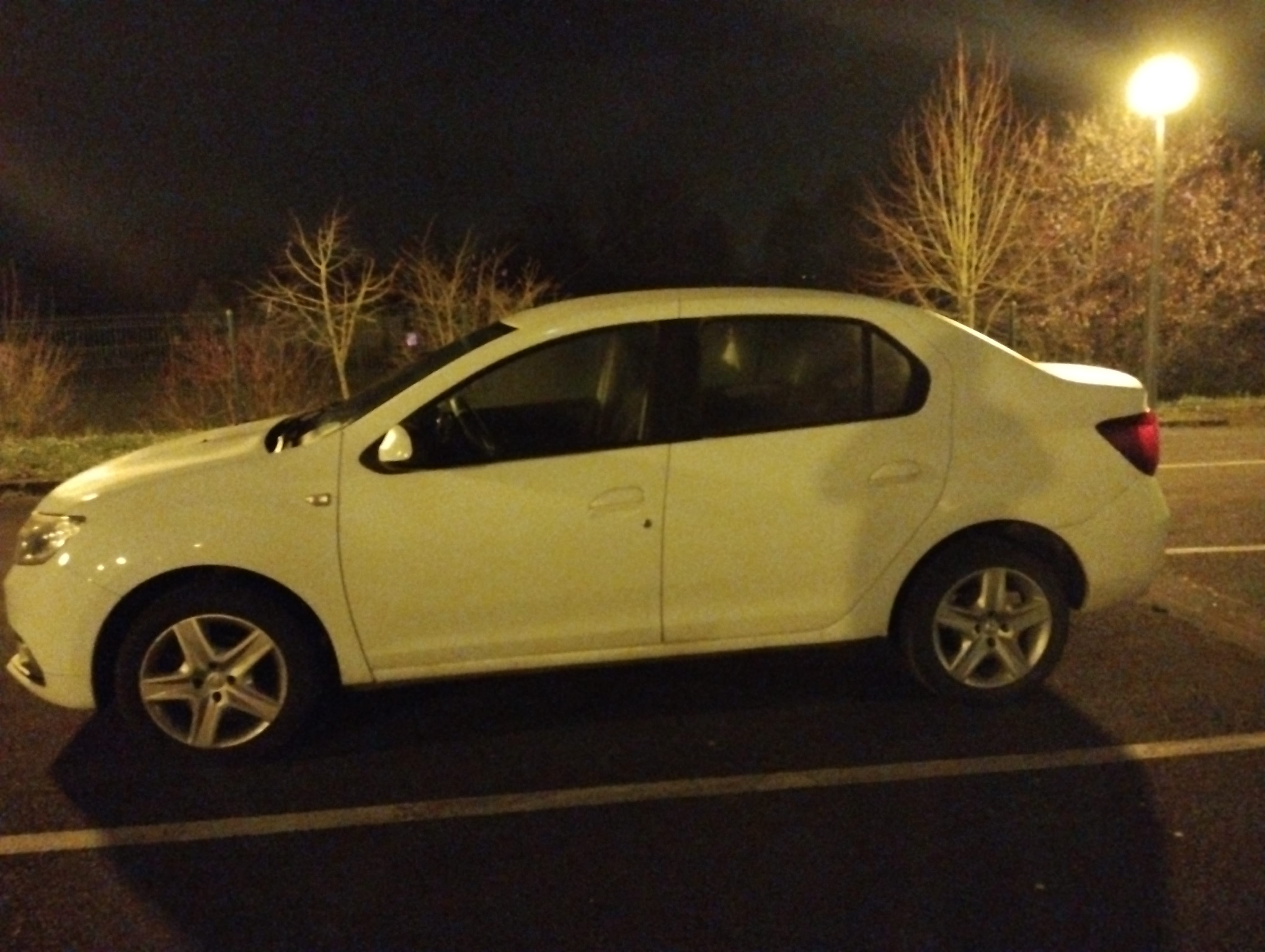 Dacia Logan Sce 75 avec Climatisation