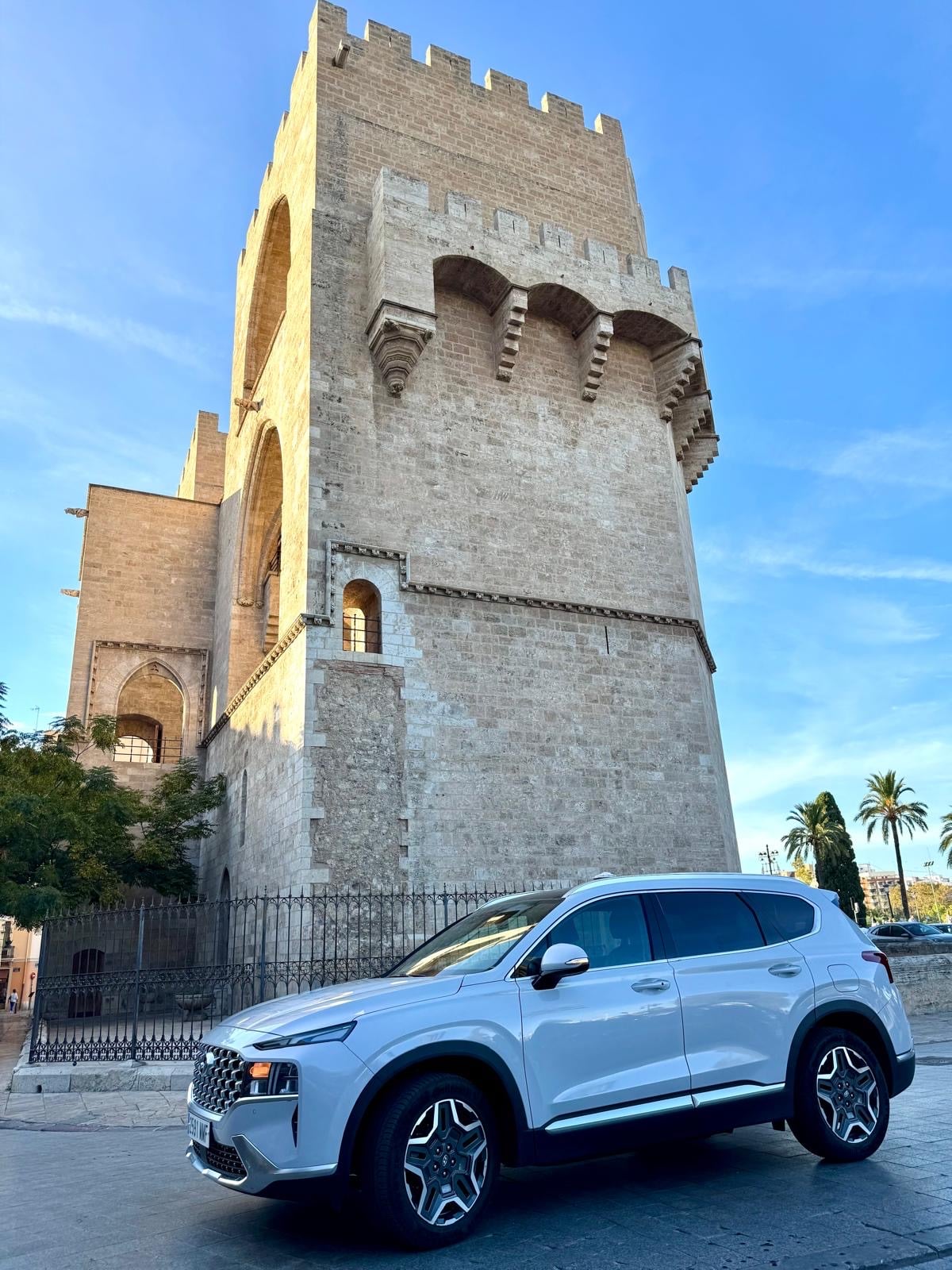Hyundai Santa Fe GLS mit Bluetooth-Audio